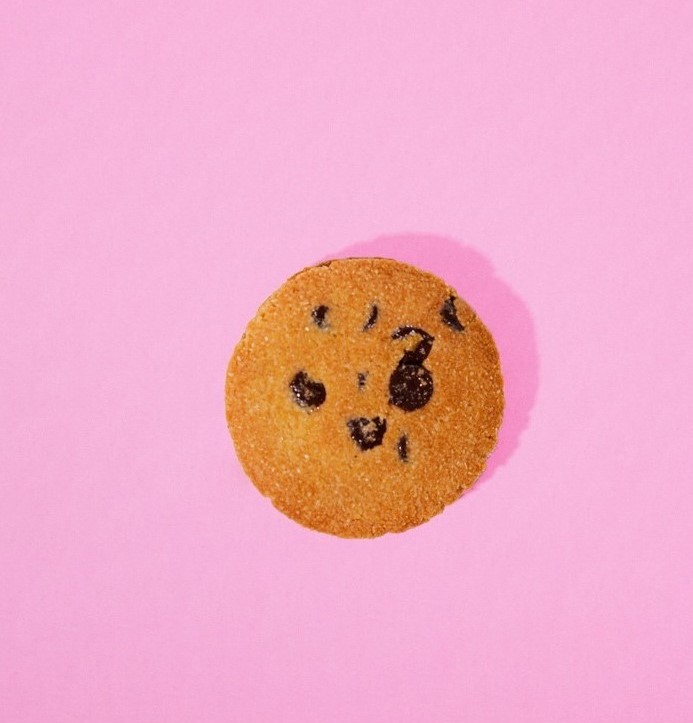GLUTEN FREE CHOCOLATE CHIP COOKIE