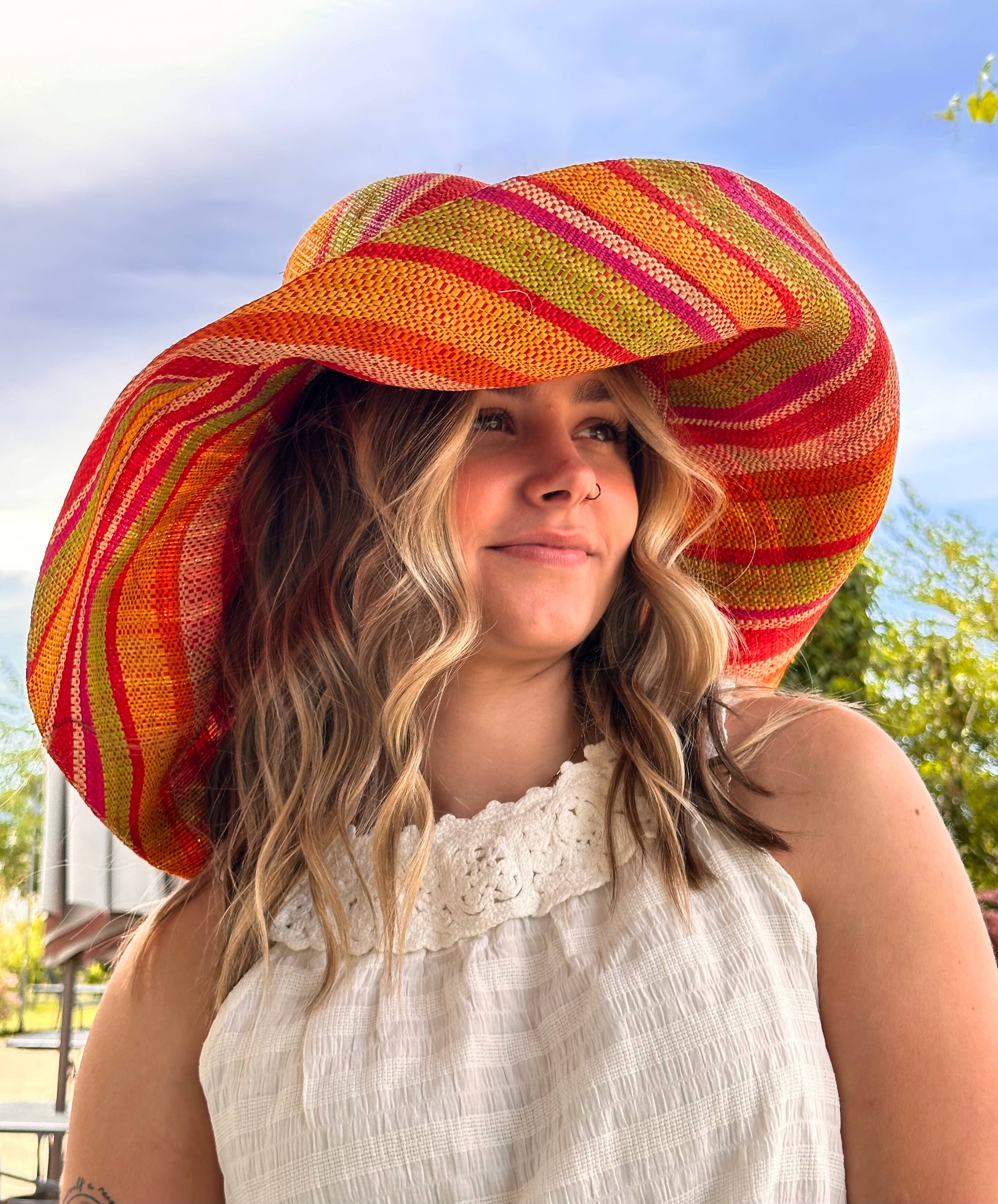 5" & 7" Wide Brim Multicolor Stripe Packable Straw Sun Hats
