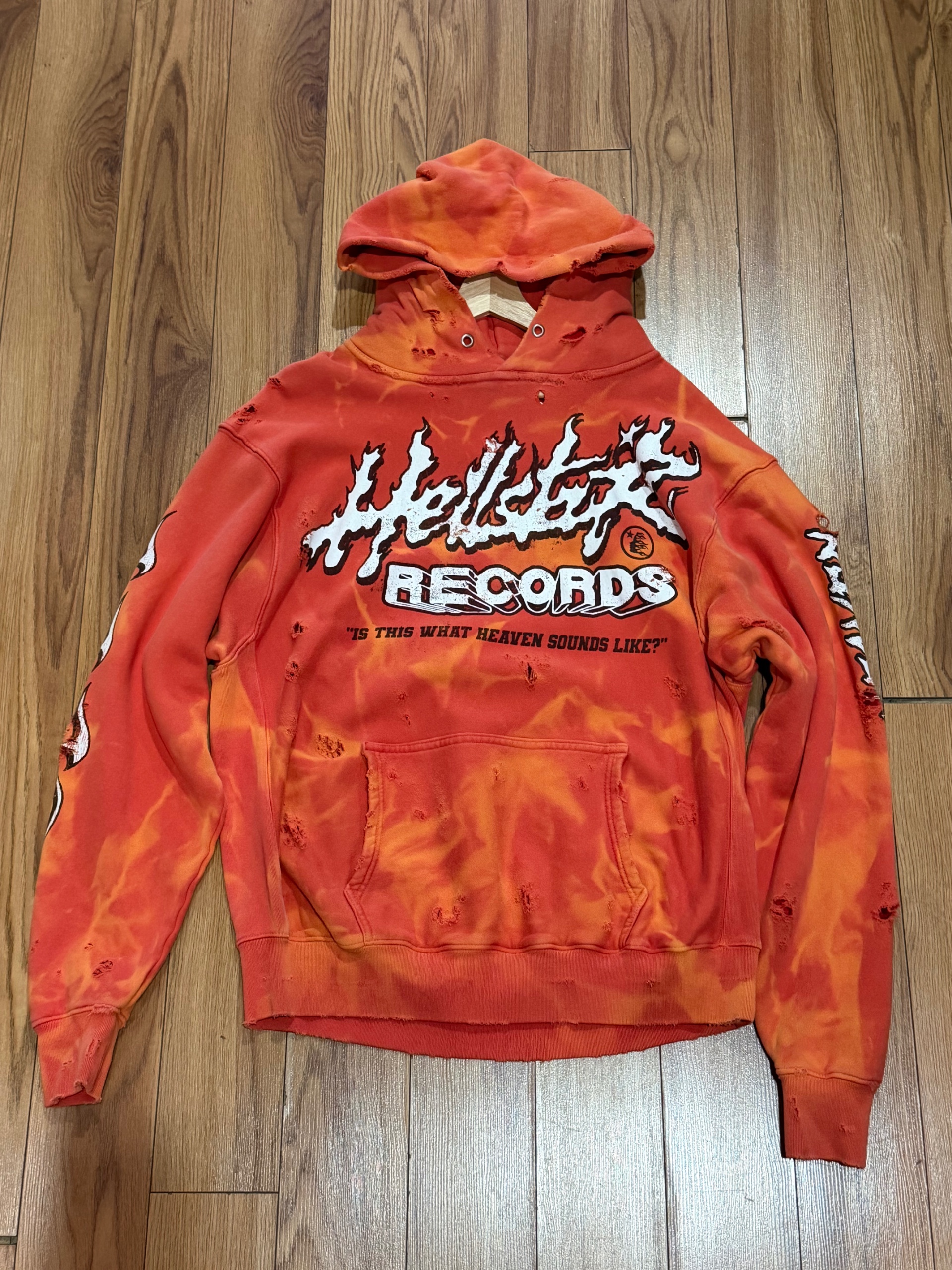 HELLSTAR (M Red Records Hoodie)  ( USED )