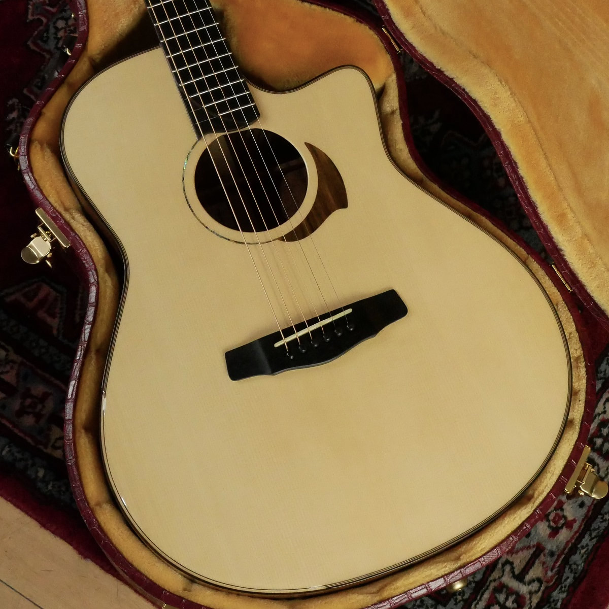 Yokoyama Guitars / AR-EM #981 / Engleman Spruce & Mahogany