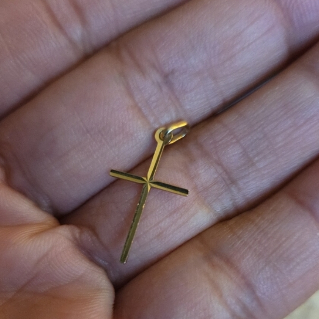Vintage 14K Classic Gold Cross Pendant Charm