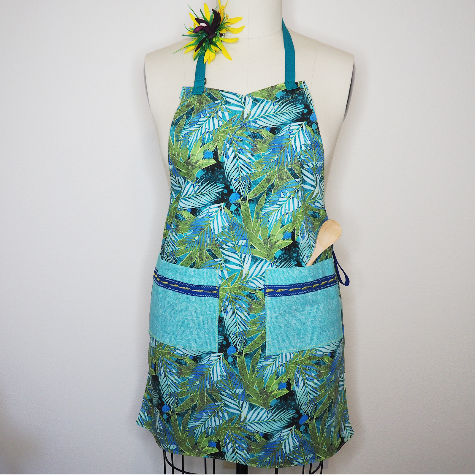 The Palms Reversible Apron