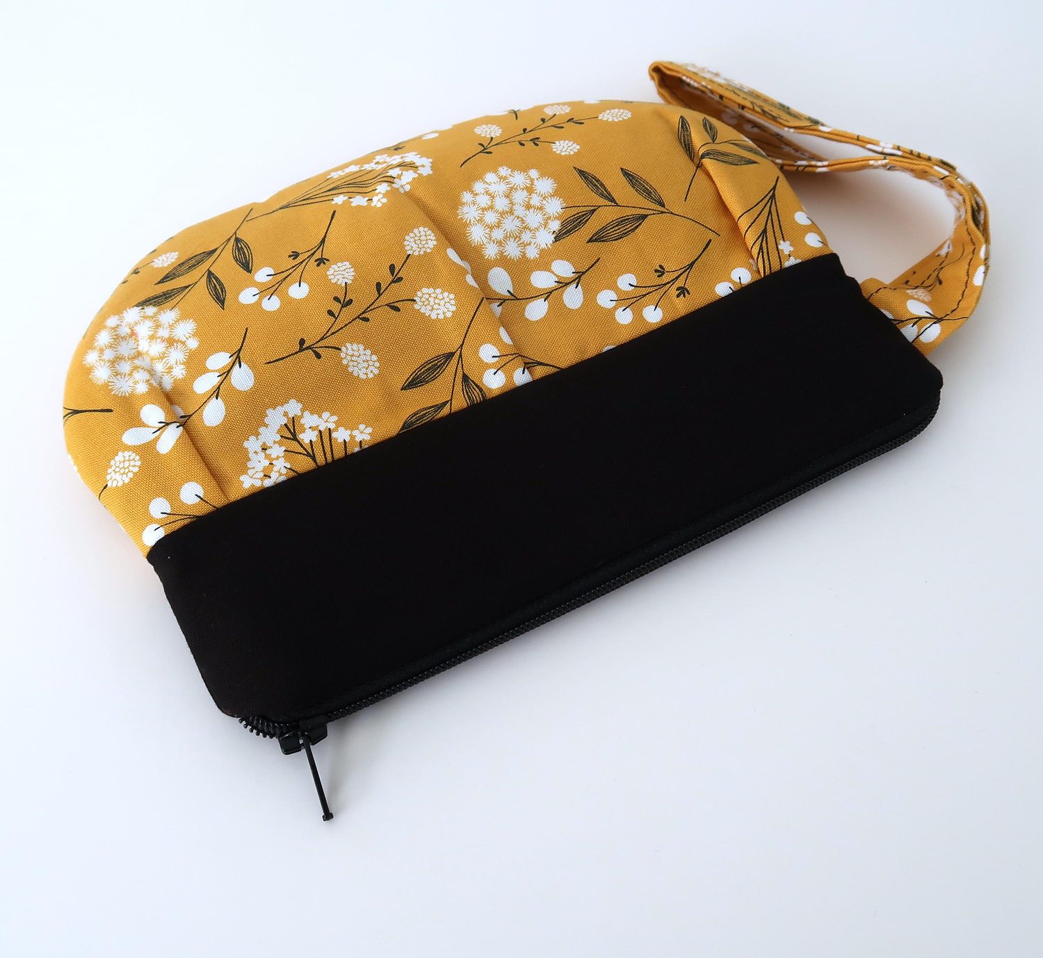 Pleated Wristlet – Mustard Woodland, photo 4 of 5