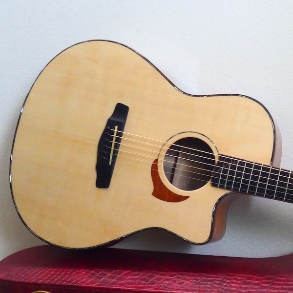 AR-GQM #1119 / German Spruce&nbsp;(Bear claw) & Quilted Maple