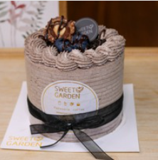 Sea Salt Oreo Cake 4"