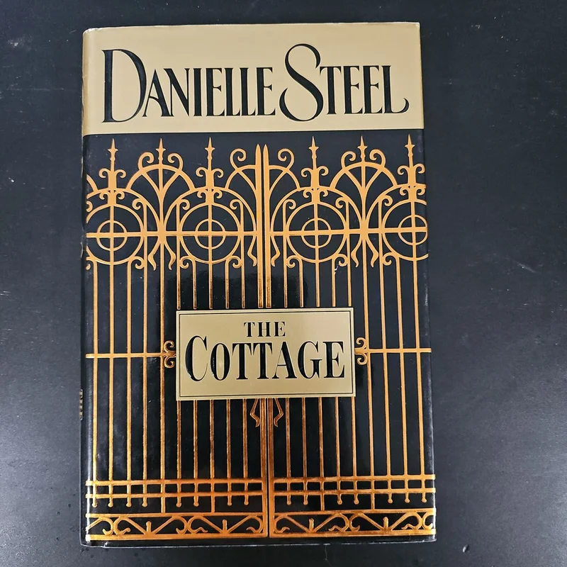 The Cottage by Danielle Steel