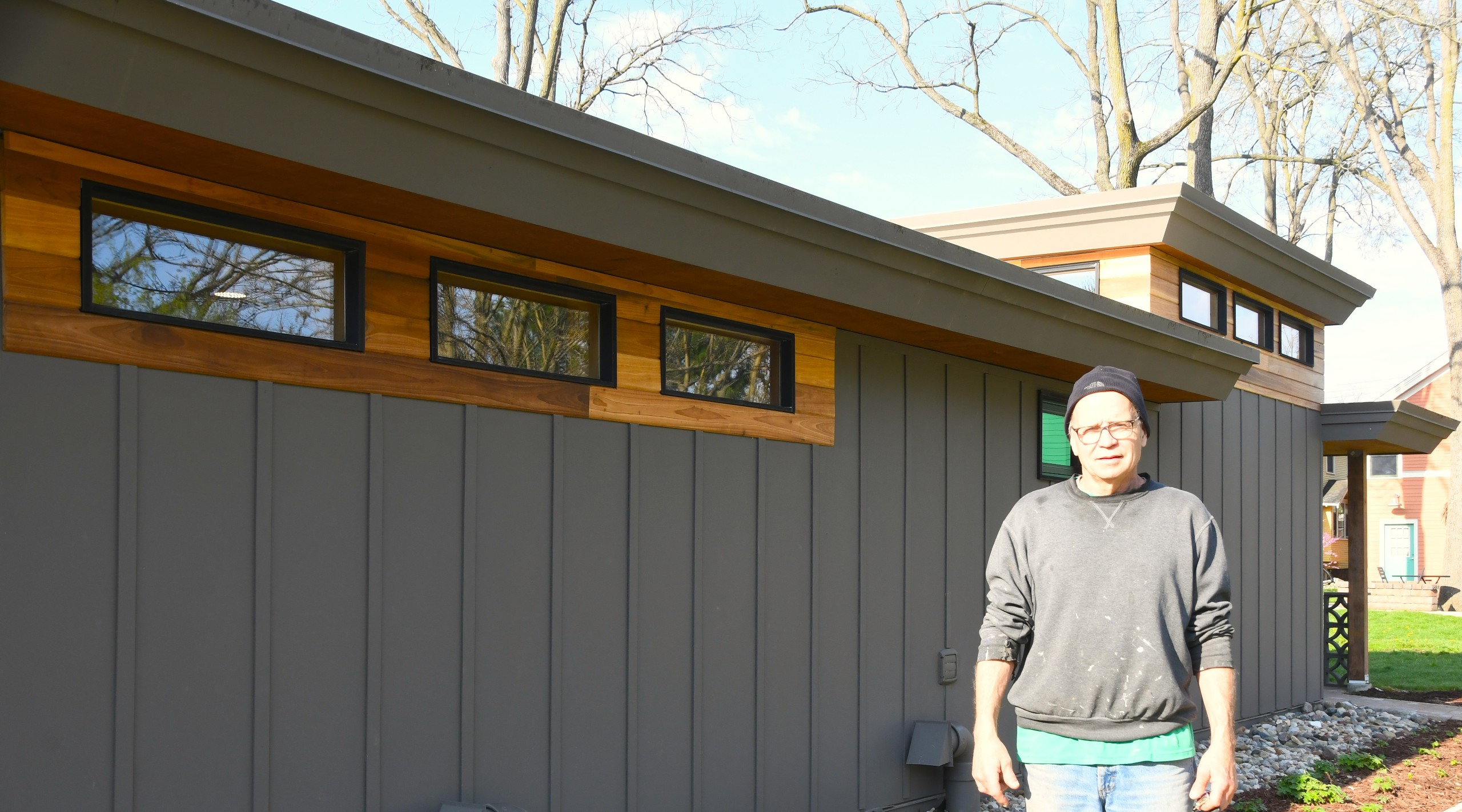 Cottage Lane Tour, 11:00 a.m.