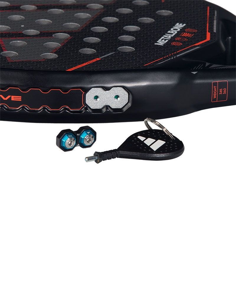 Adidas Metalbone Ale Galán 2026