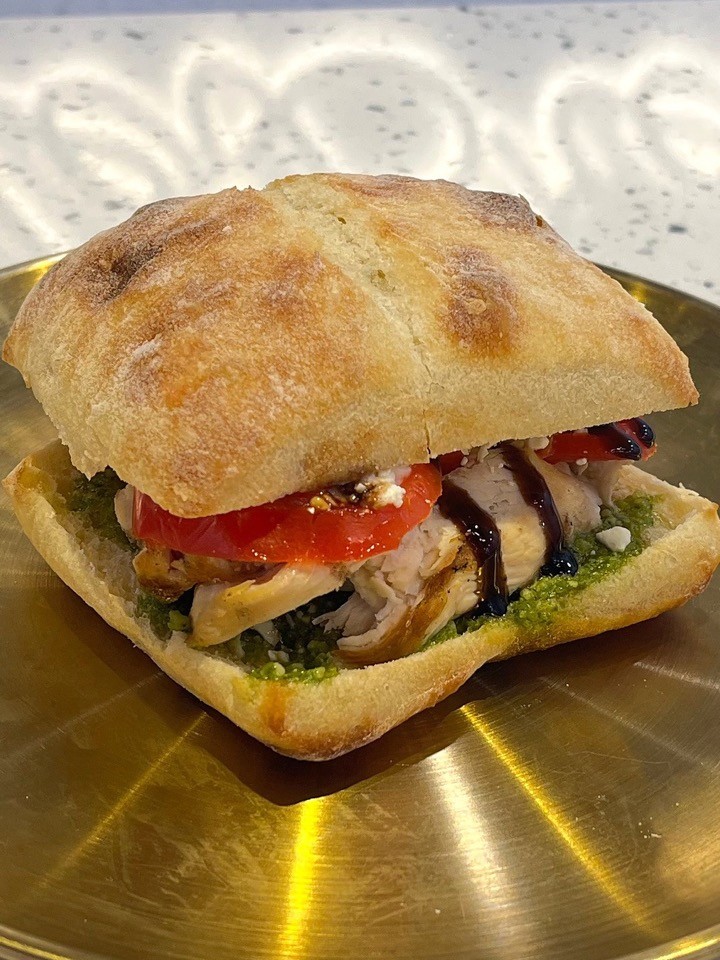 Chicken Pesto at BubbleBrew