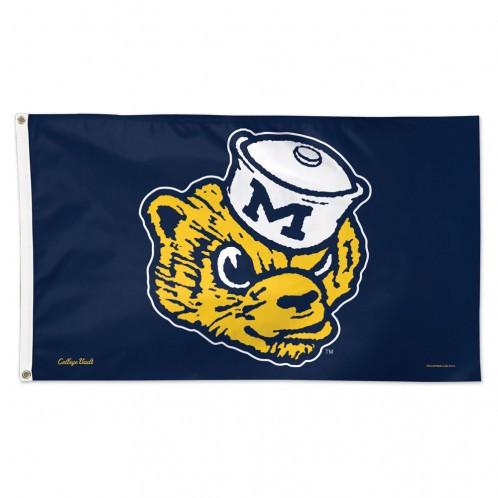 Michigan Wolverines Deluxe Retro College Vault Flag 3x5'