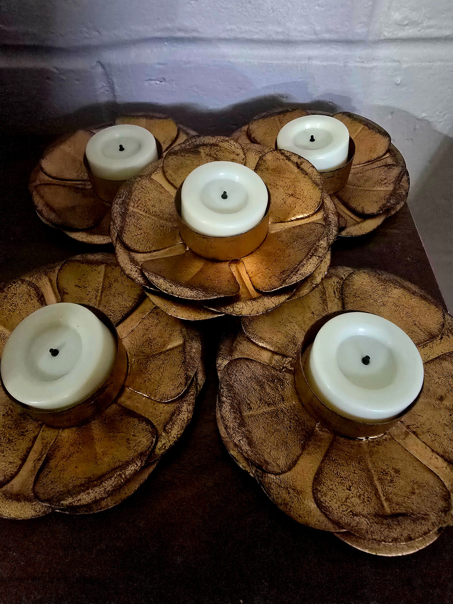 Flower Tea Light Antique Gold