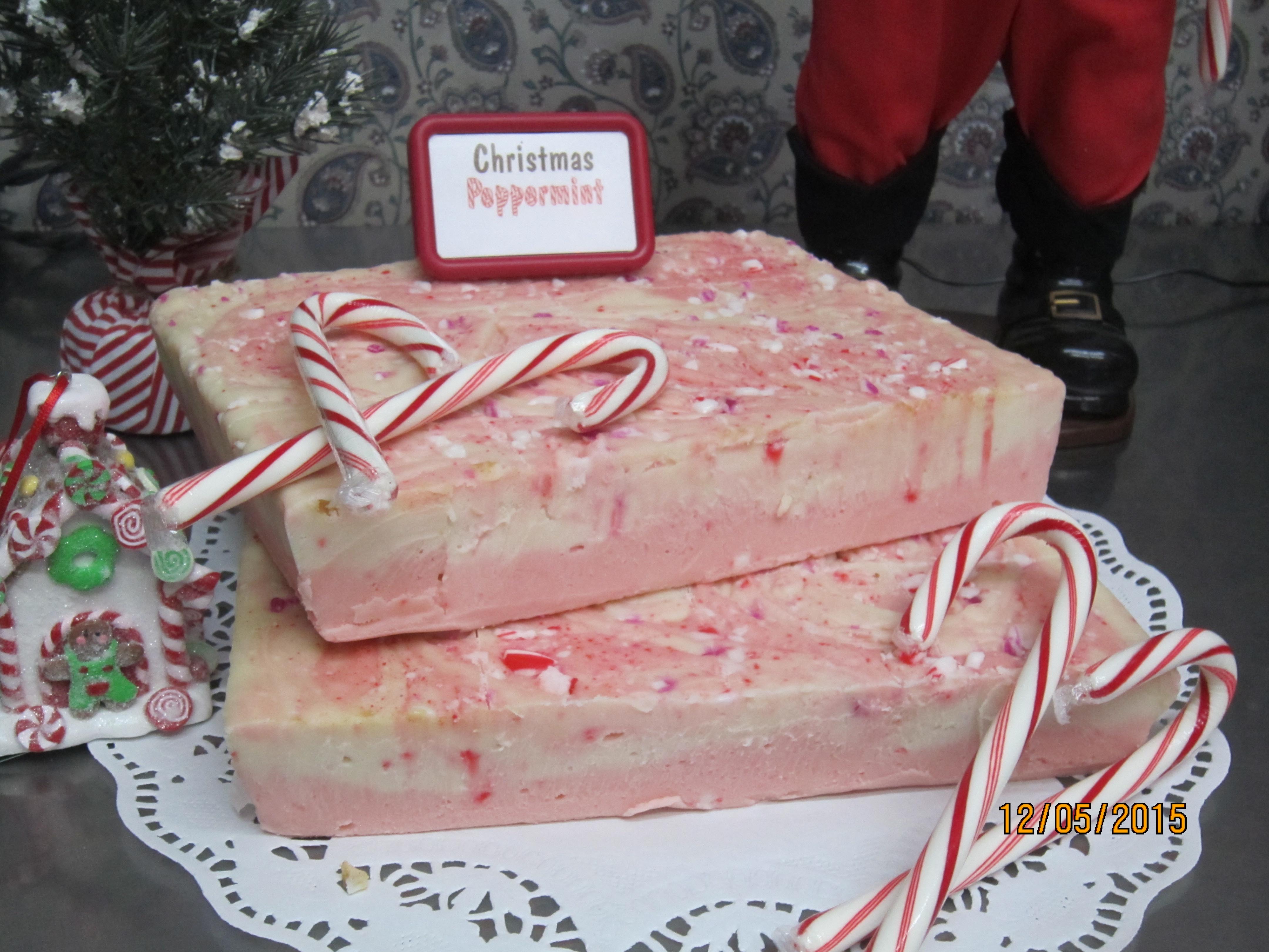 Christmas Peppermint Fudge