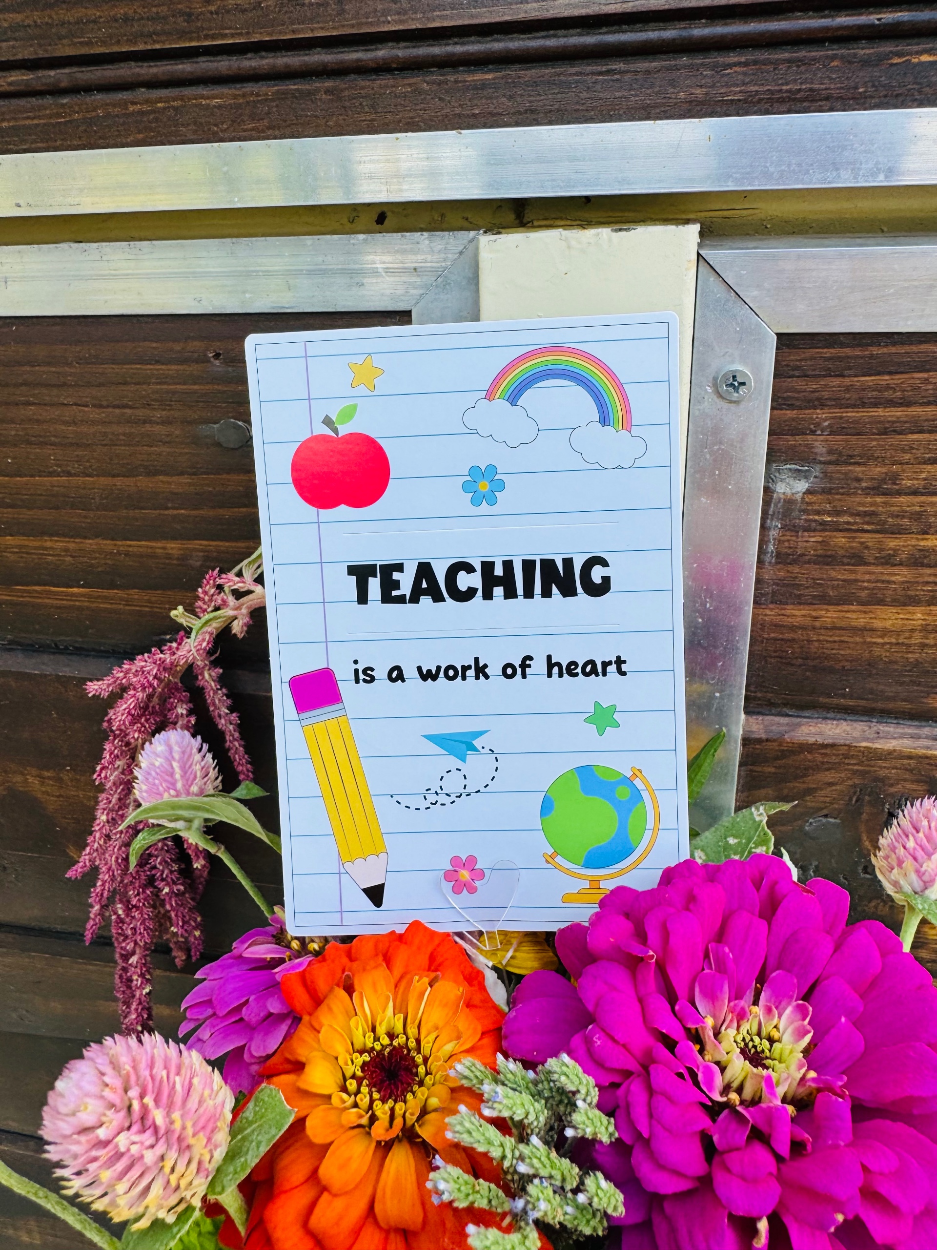 Back to school/ Teacher Appreciation Flower/Drink Bundle thumbnail 3