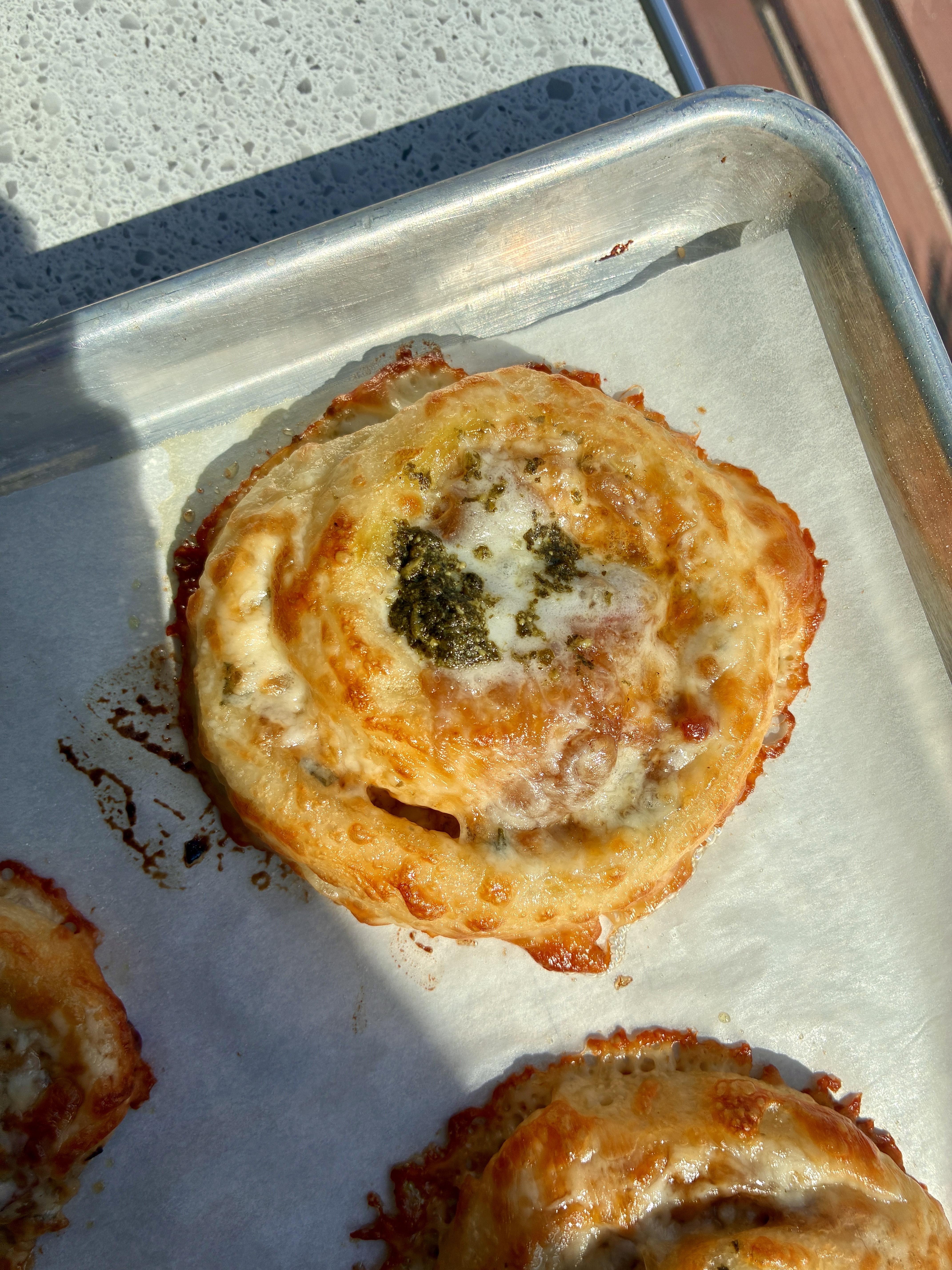 Caramelized Onion, Cherry Tomato & Basil Bun 