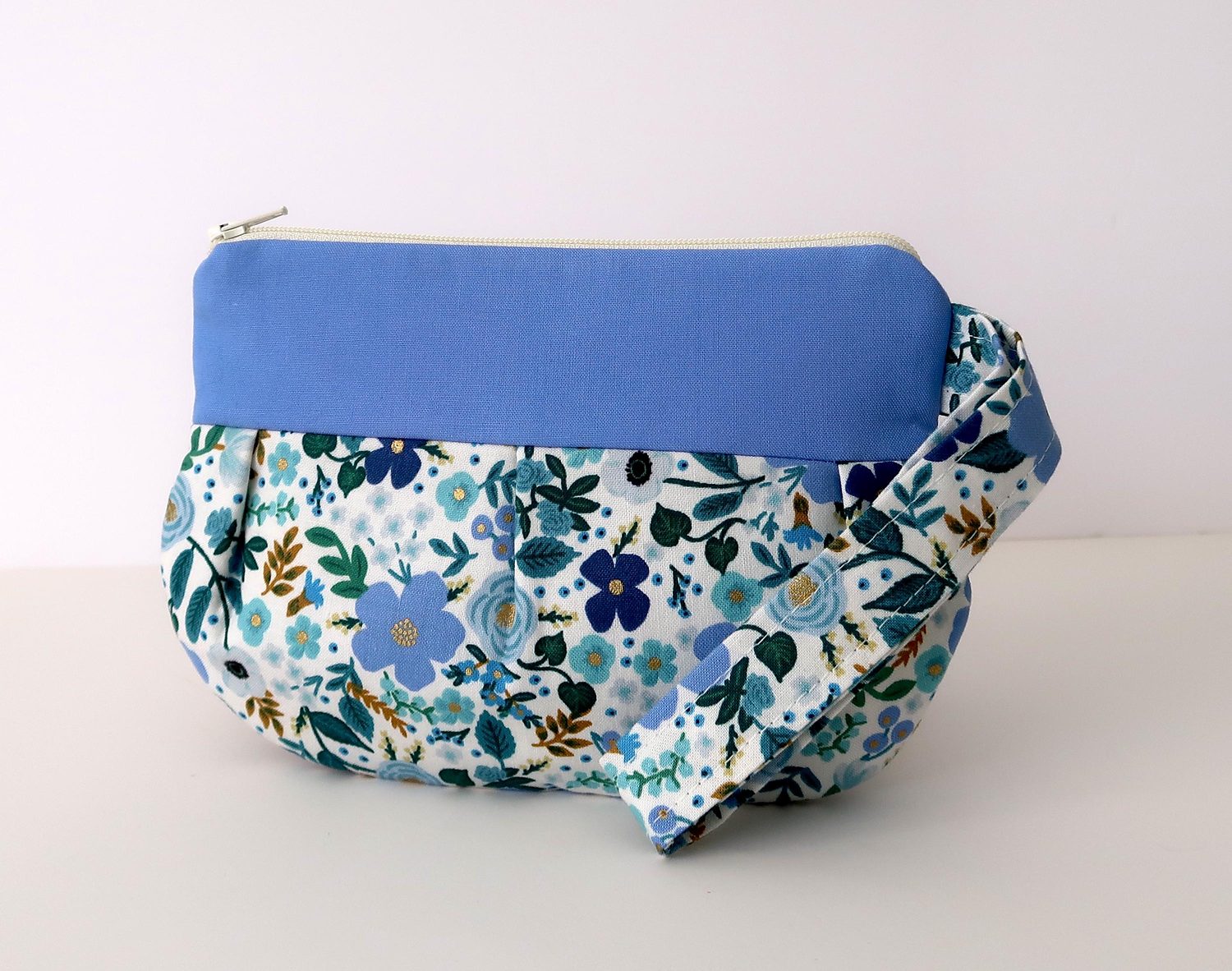 Pleated Wristlet – Garden Party Blue, photo 2 of 5
