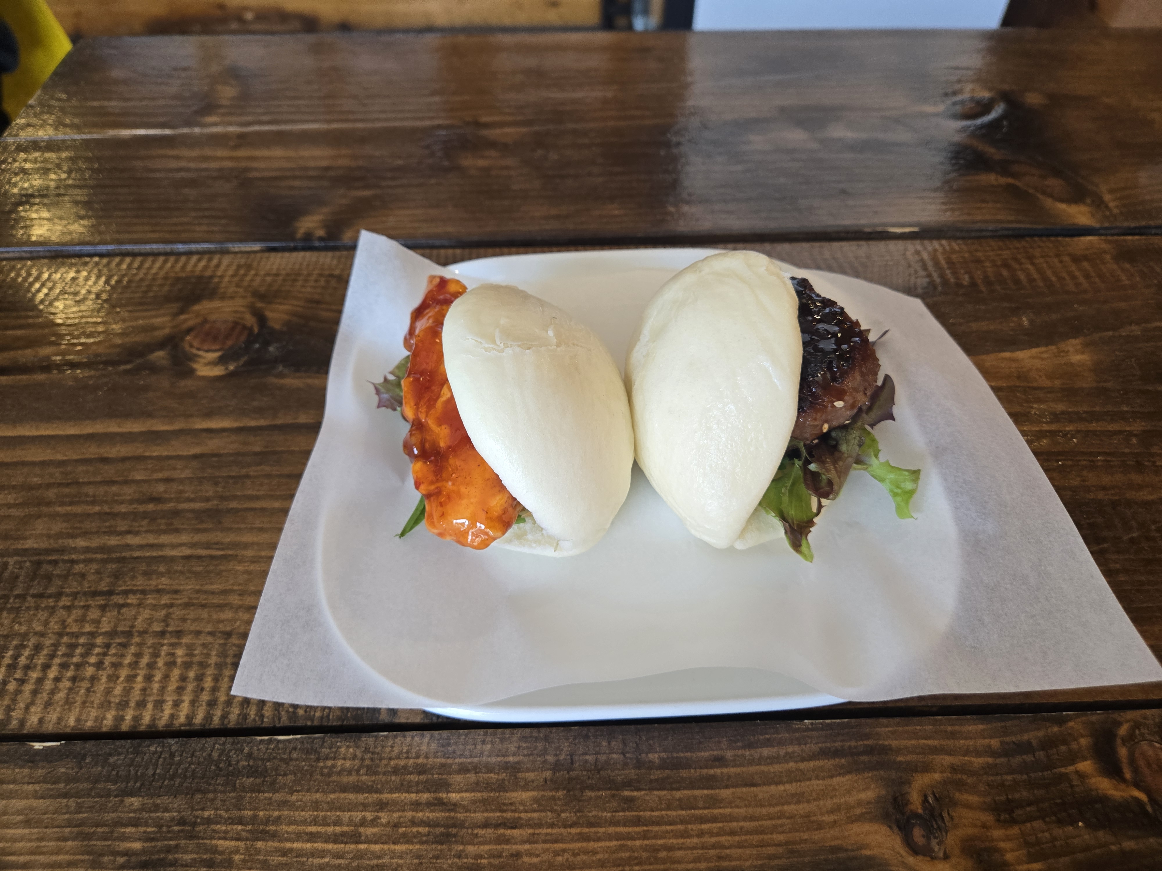 2 Buns (Choose your fillings)