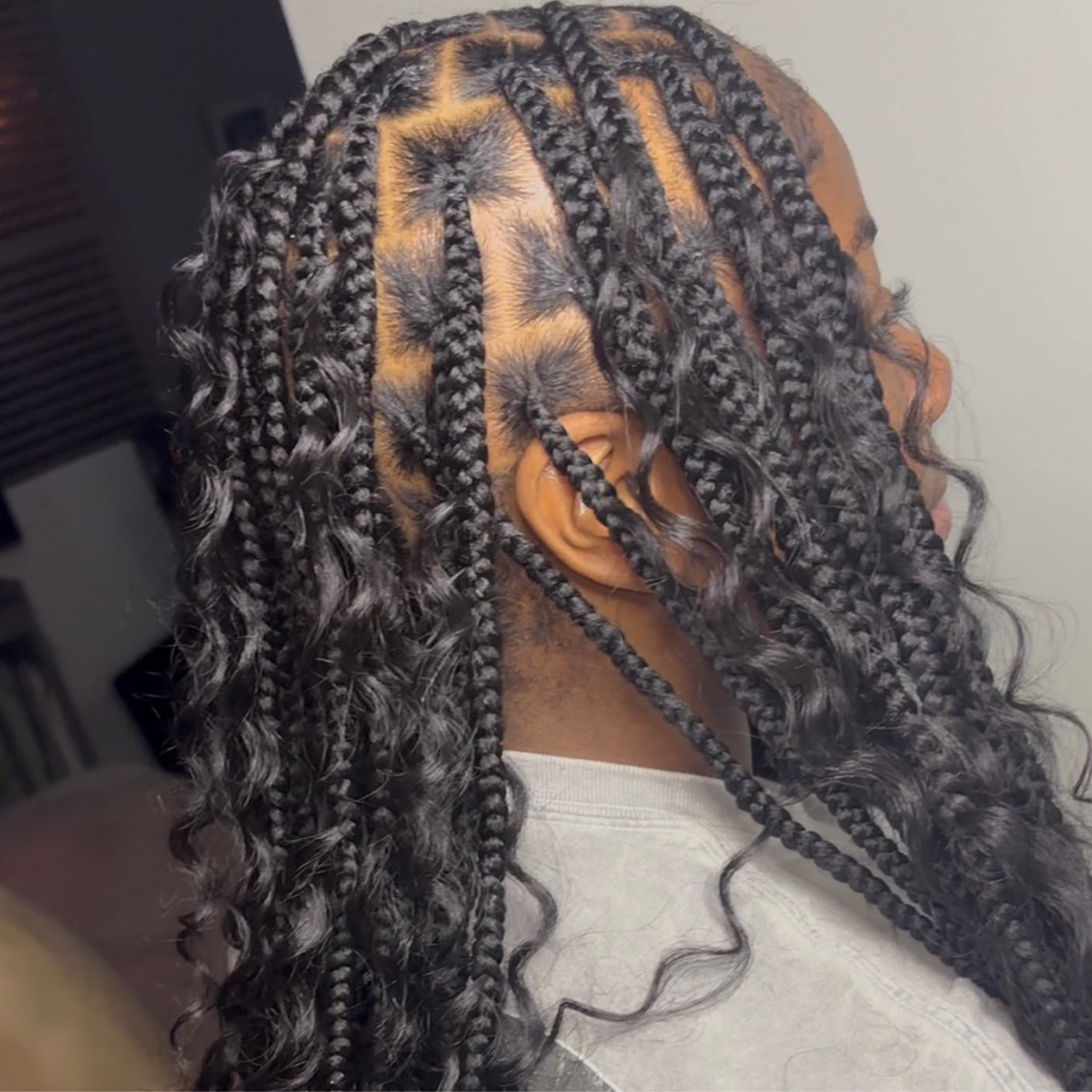 Medium Boho Knotless Braids