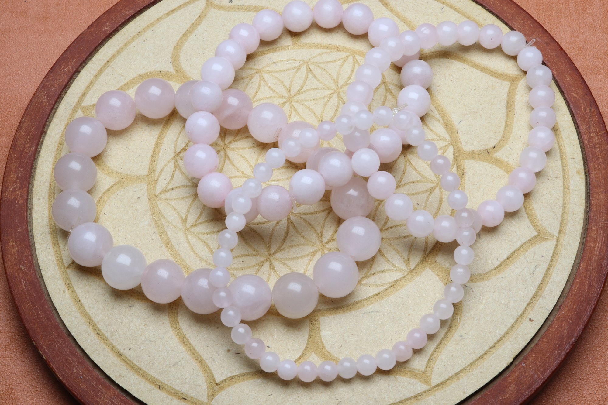Bracelet Quartz Rose (1) — stock Valence