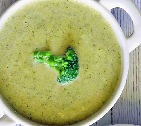 Soup of the Week/ Garlic Creamy Broccoli Miso Soup