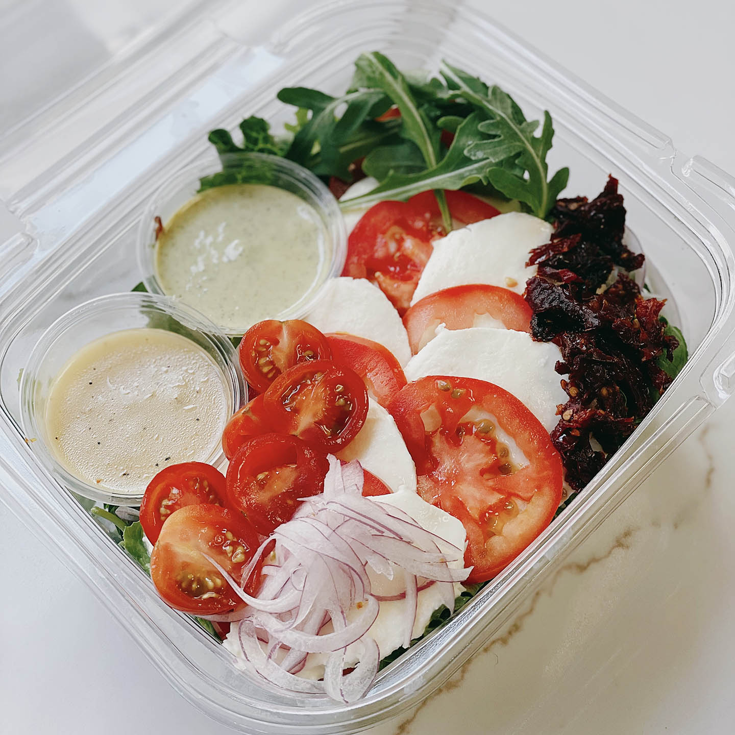 Tom & mozz salad