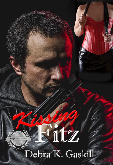 Kissing Fitz (Fracktown Gumshoe Book 4) by Debra Gaskill