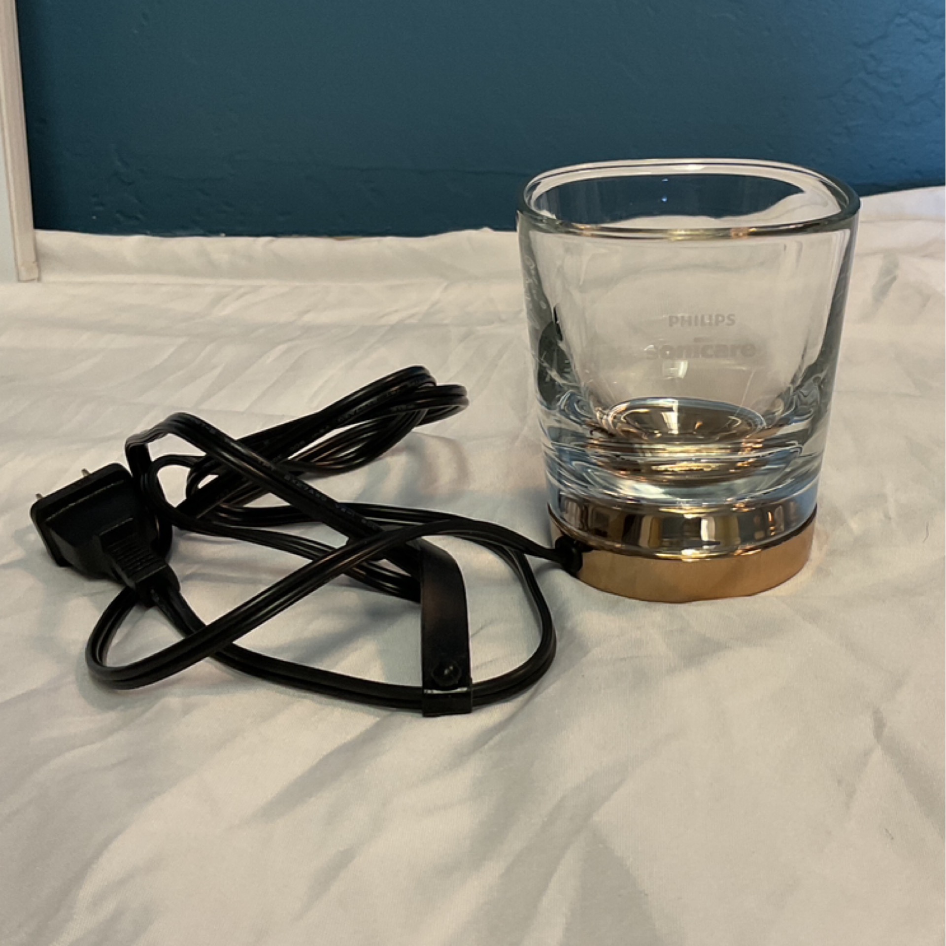 Philips Sonicare Charging Glass and Base