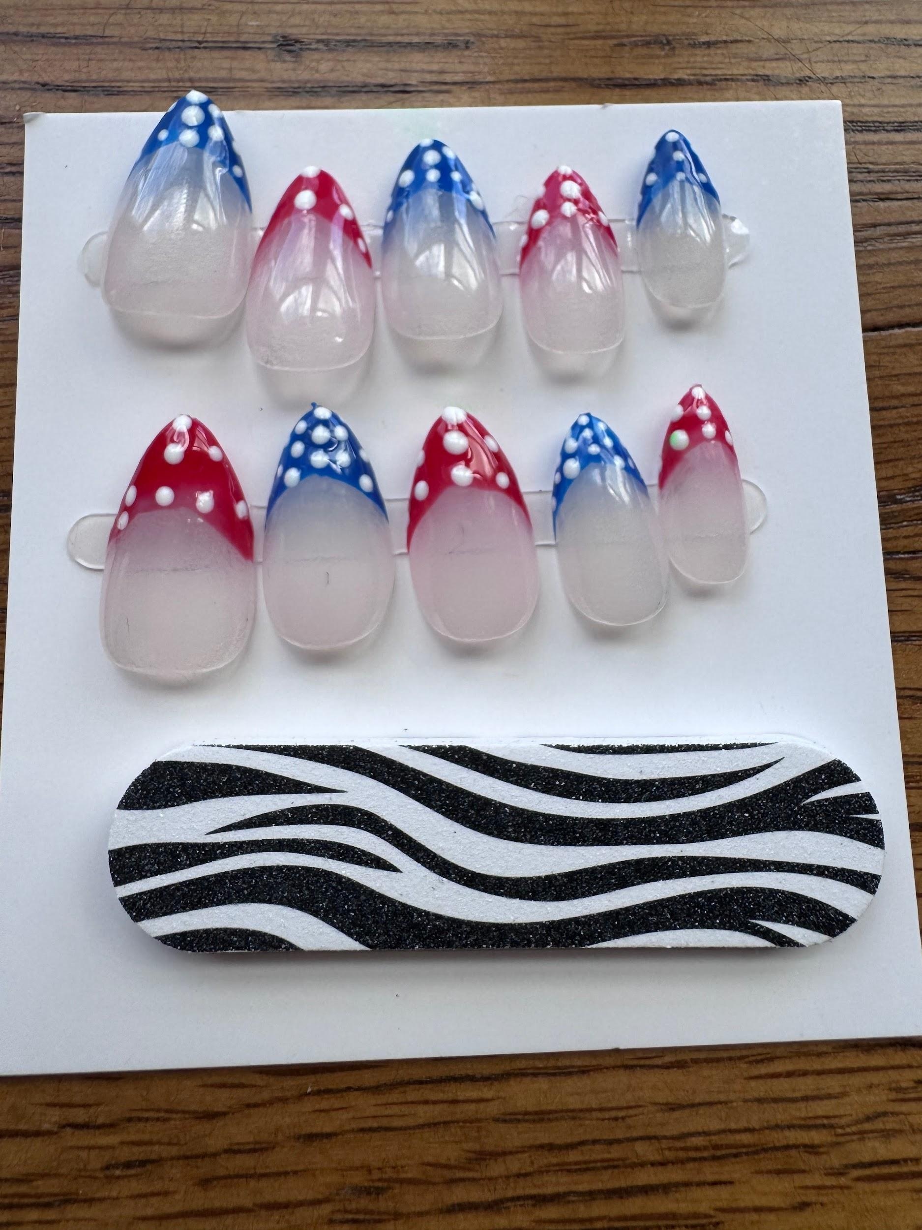4th of July Tips hand-painted nail set