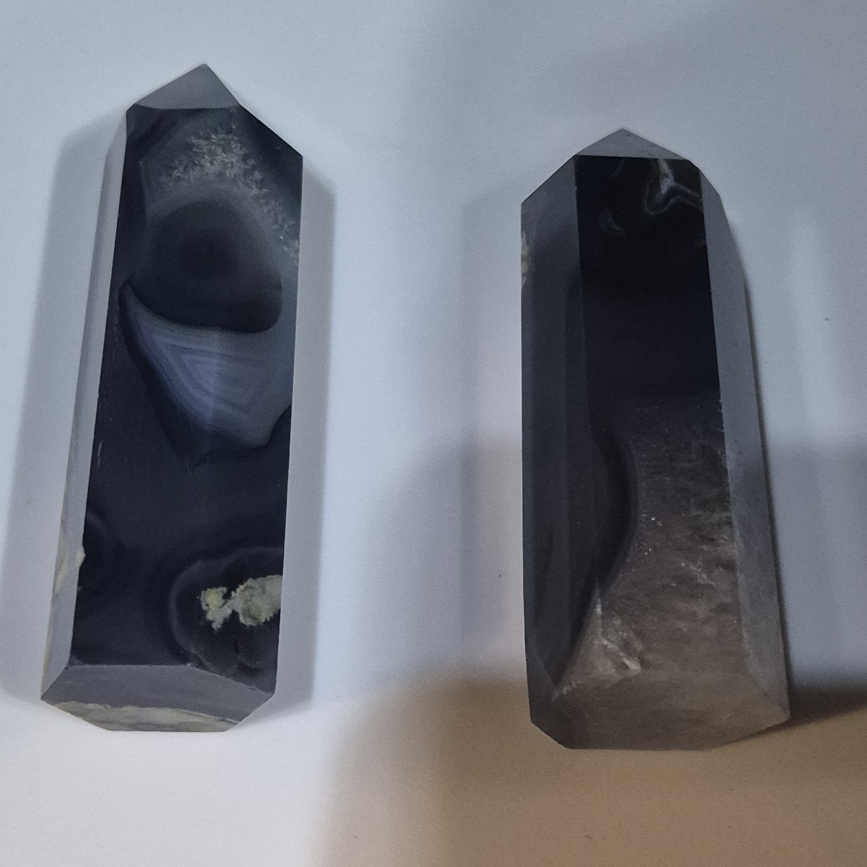 UV Volcano Agate Point Each