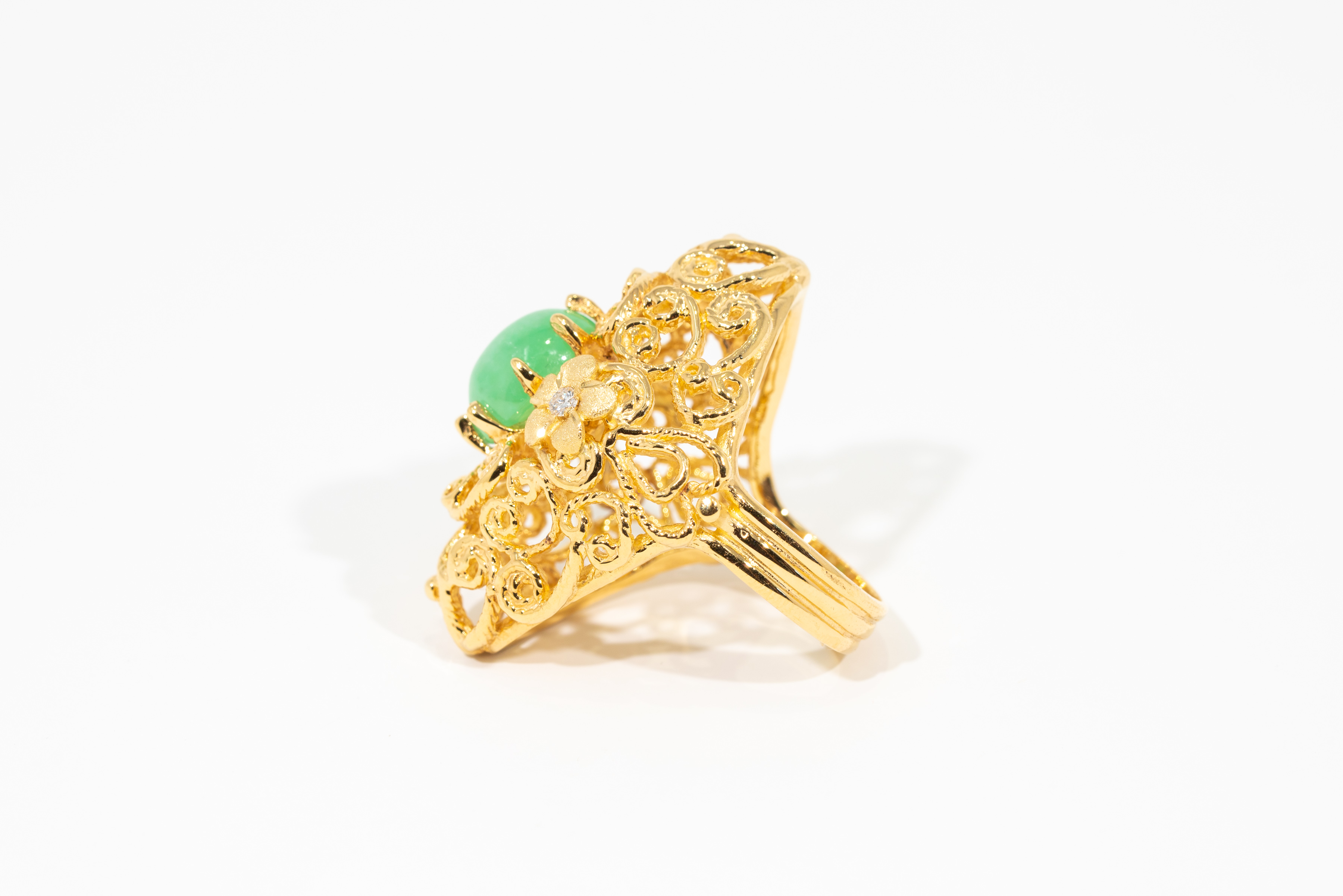 Royal Princess 14K Yellow Gold Green Jade Ring