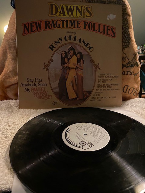Dawn's New Ragtime Follies