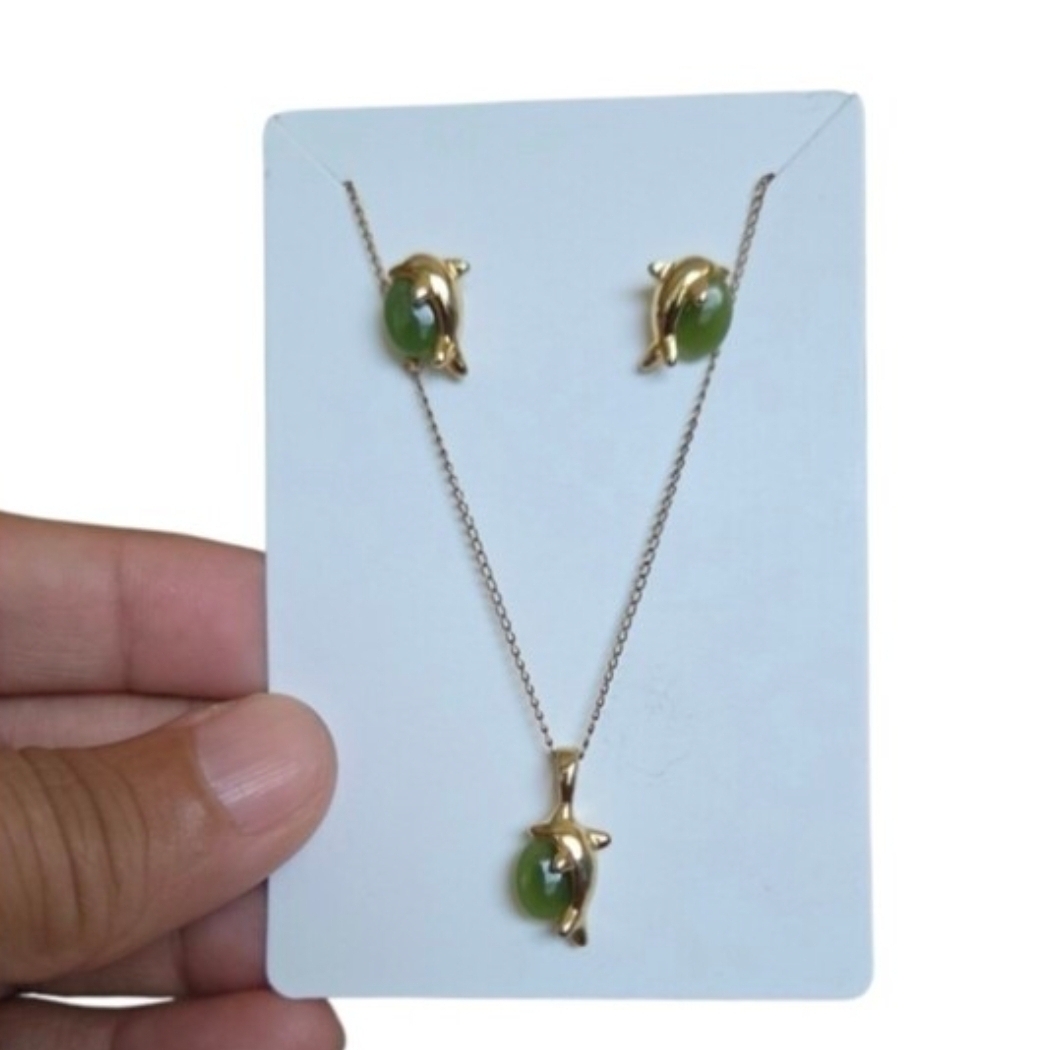 Vintage 14KGF Gold Filled Dolphin Jade Stone Necklace and Earring Set