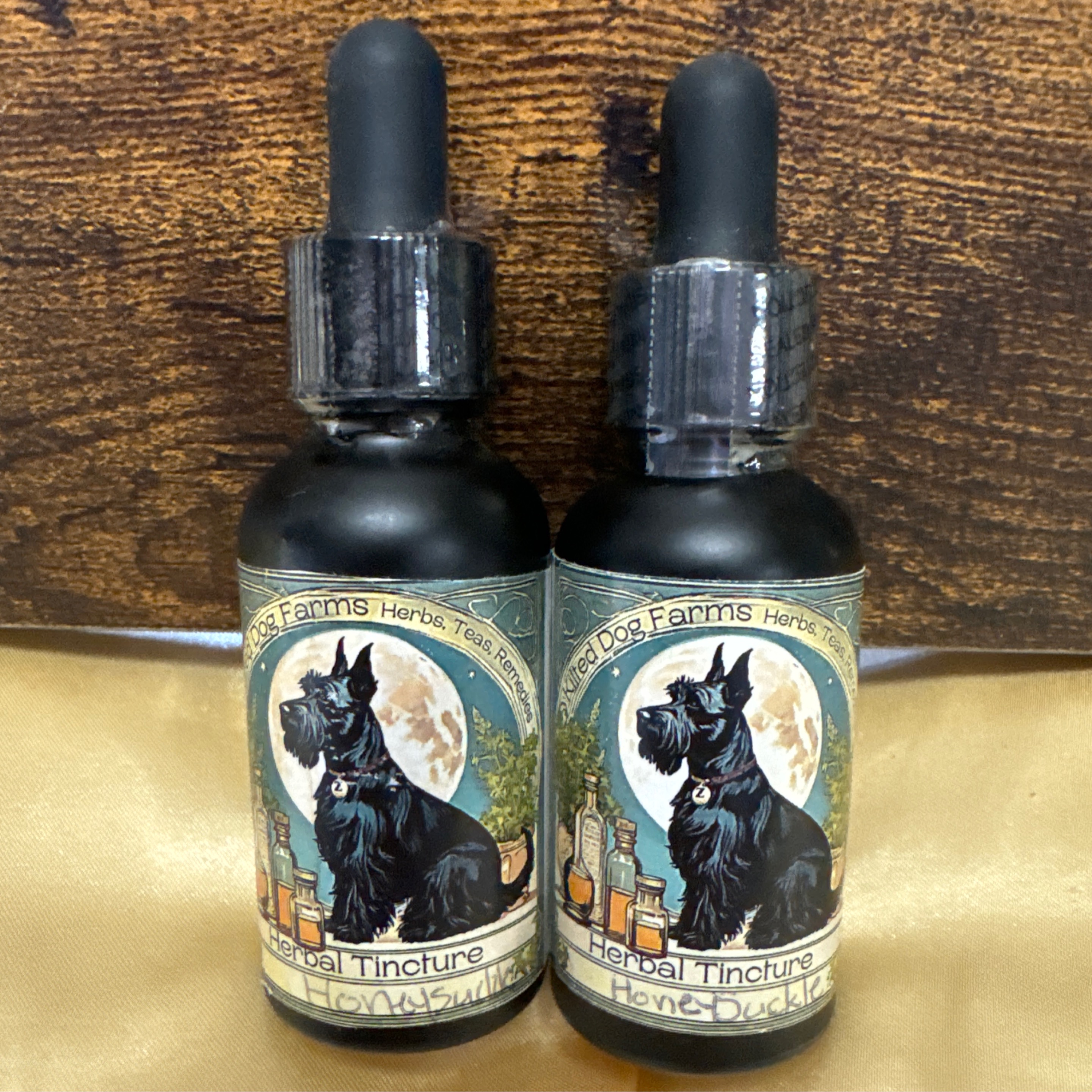 Kilted Dog Farms - Honeysuckle Tincture