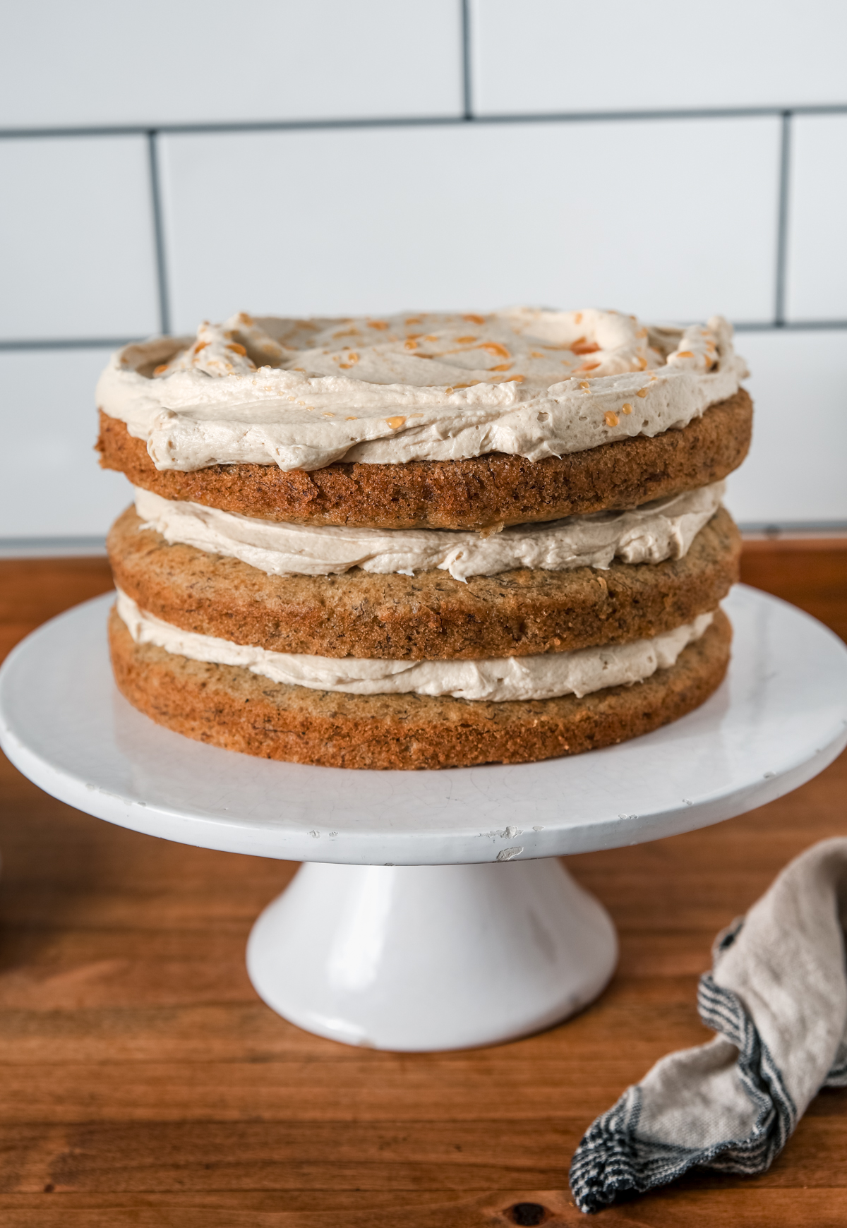 Banana Caramel Cake (V)