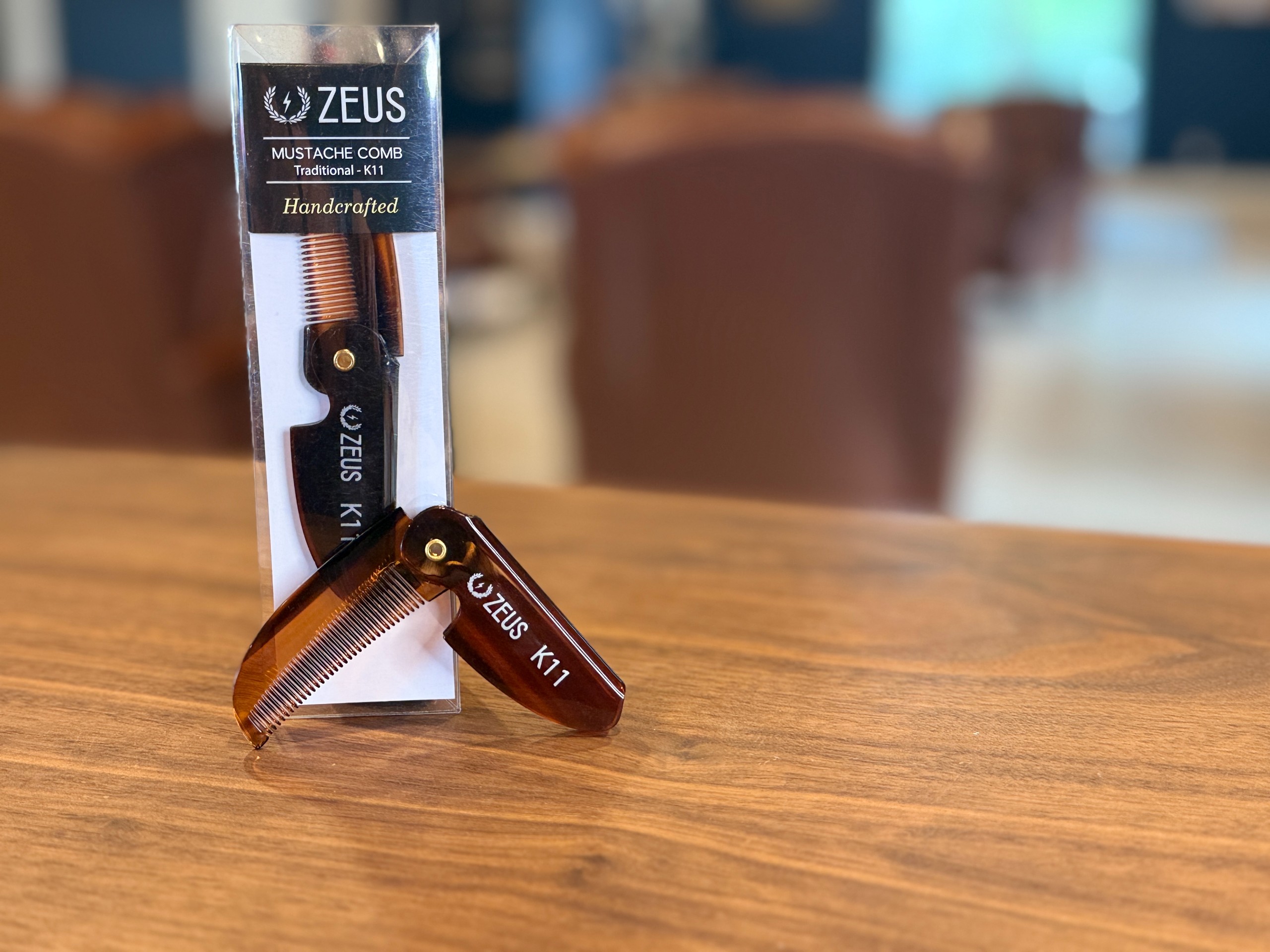Zeus Mustache Comb - Traditional