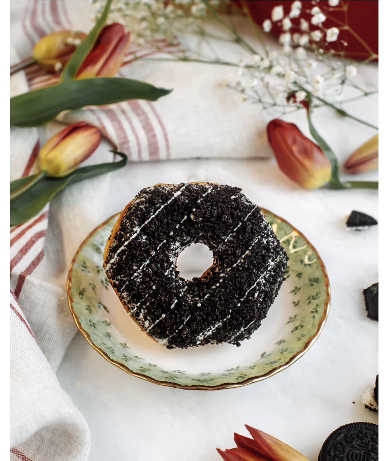 Oreo Crumbs Donuts