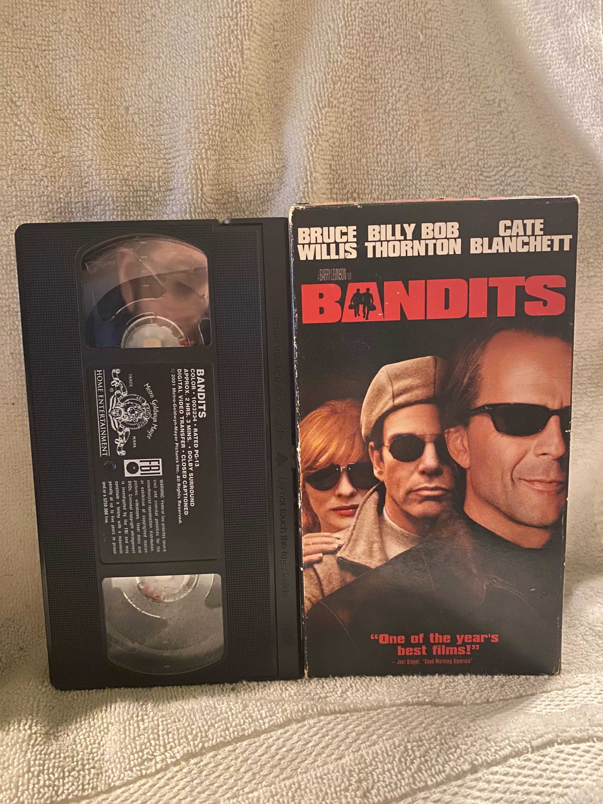 Bandits/Berry Levinson