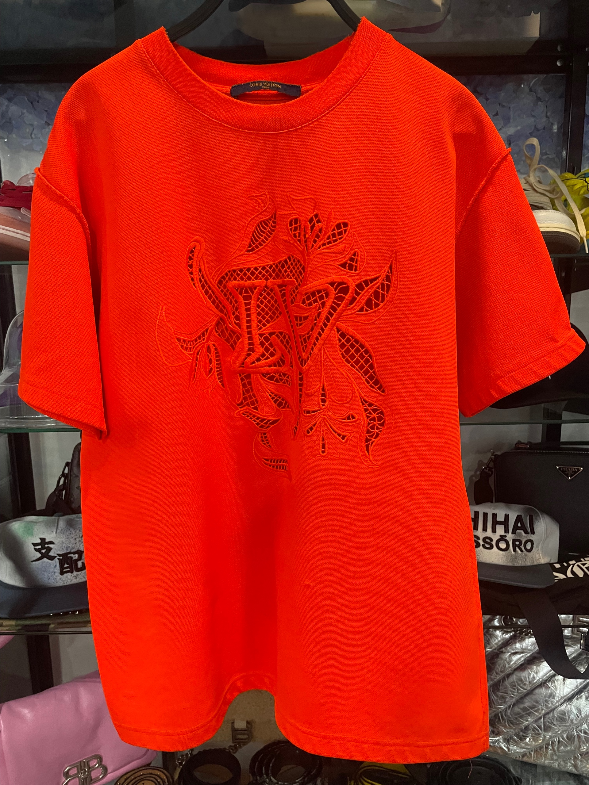 Louis Vuitton t-shirt size M (used)