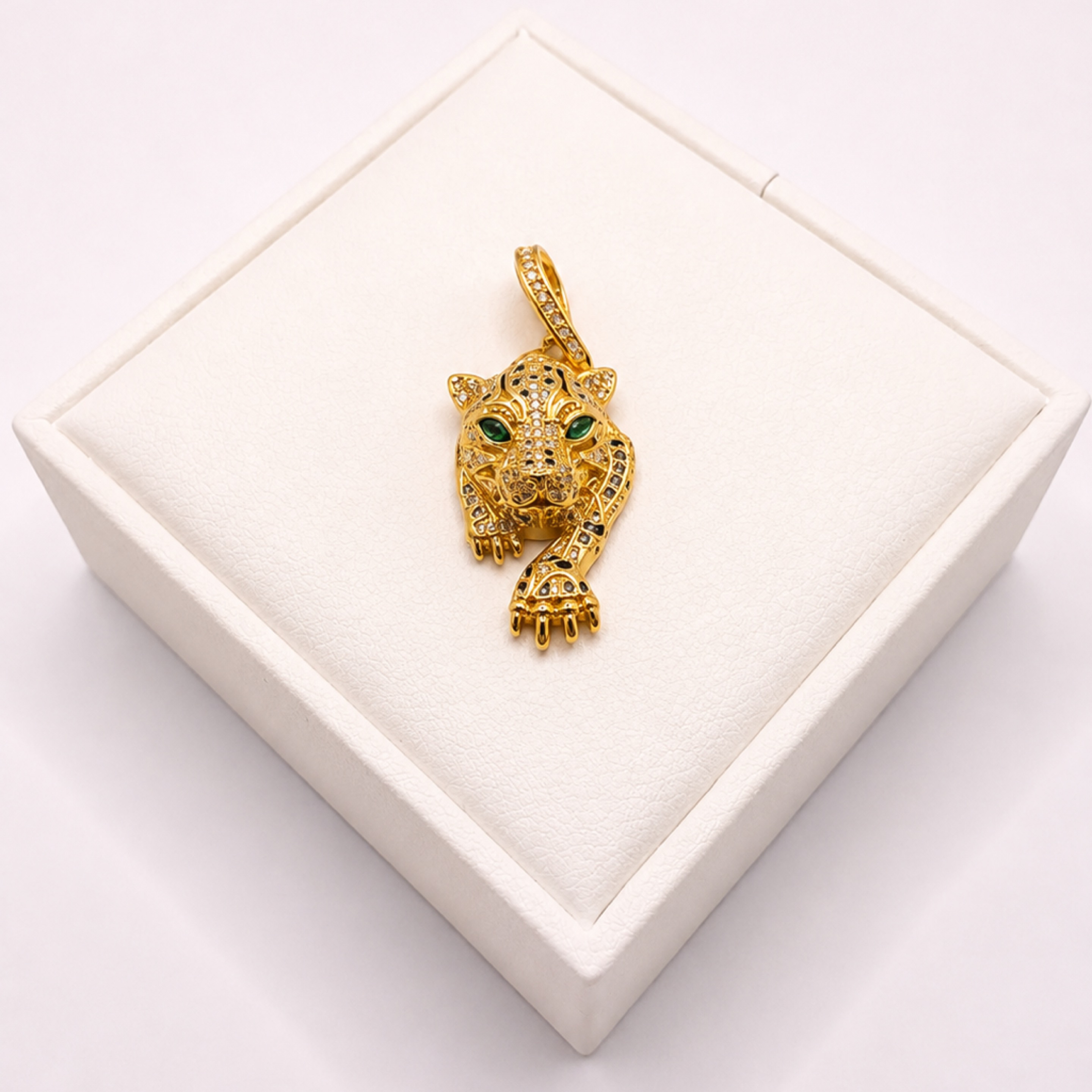 Leopard Gold Pendant 