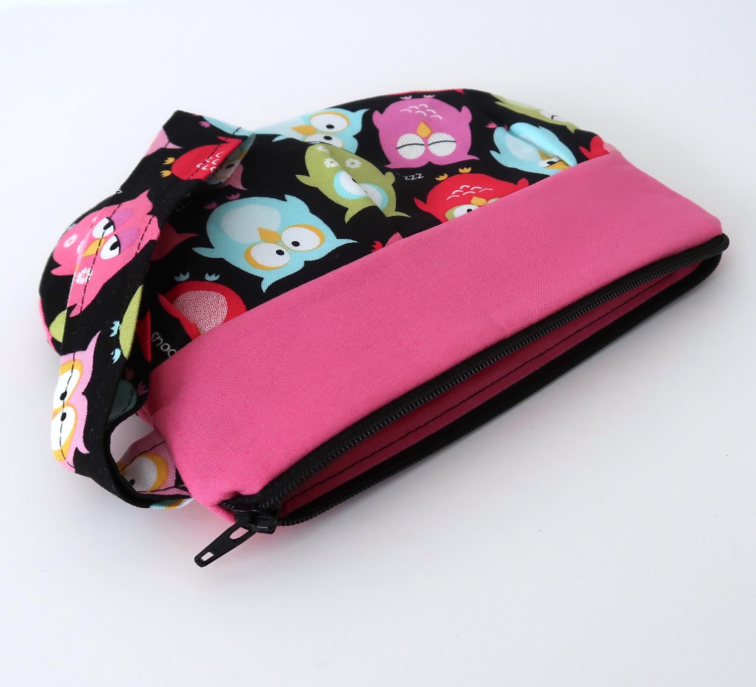 Pleated Wristlet – Sleepy Owls, photo 4 of 7