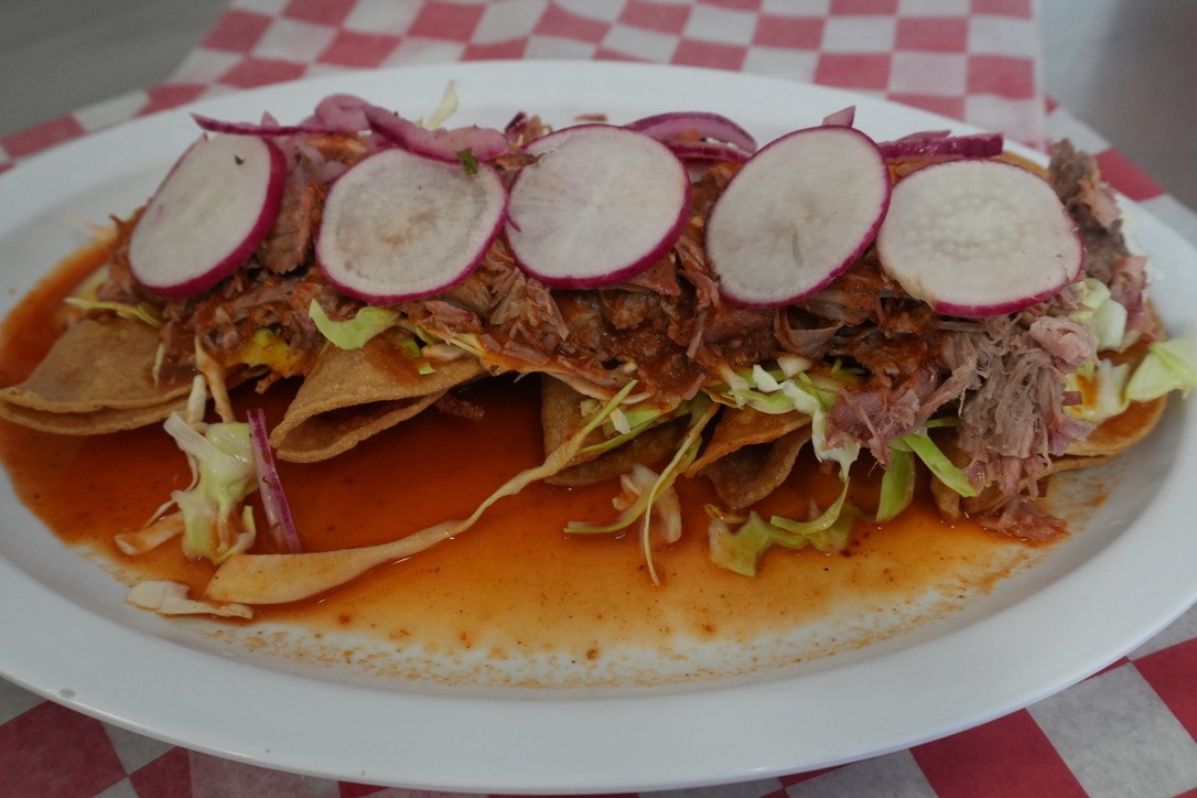 Tacos Dorados Con Carnitas