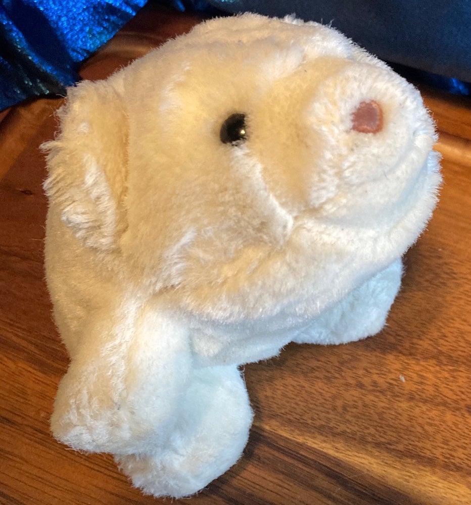 Vintage Gund Bear Plush Stuffed Animal White Polar Bear 7 inch