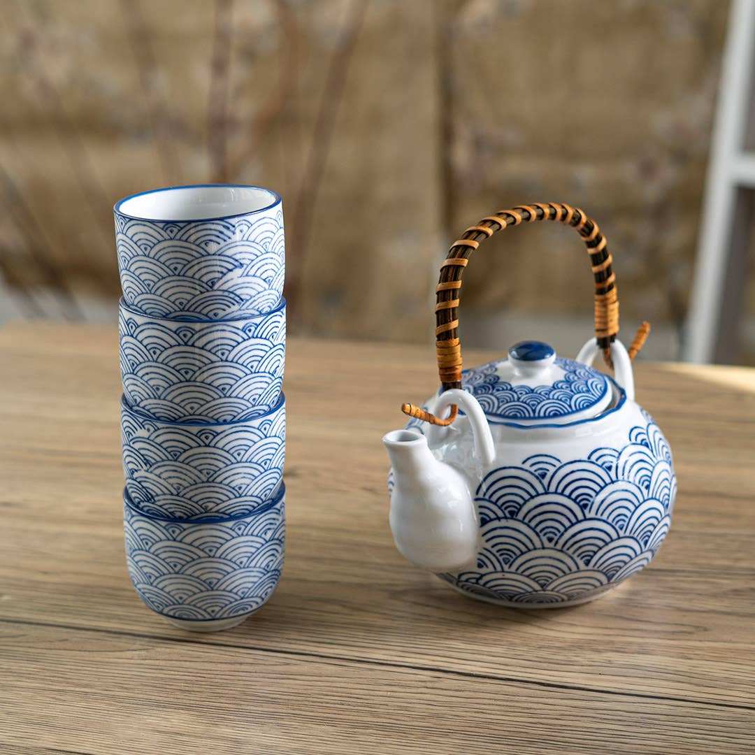 Japanese Seikaiha Waves Tea Set 22oz Tea Pot with 4 Cups (1/12)