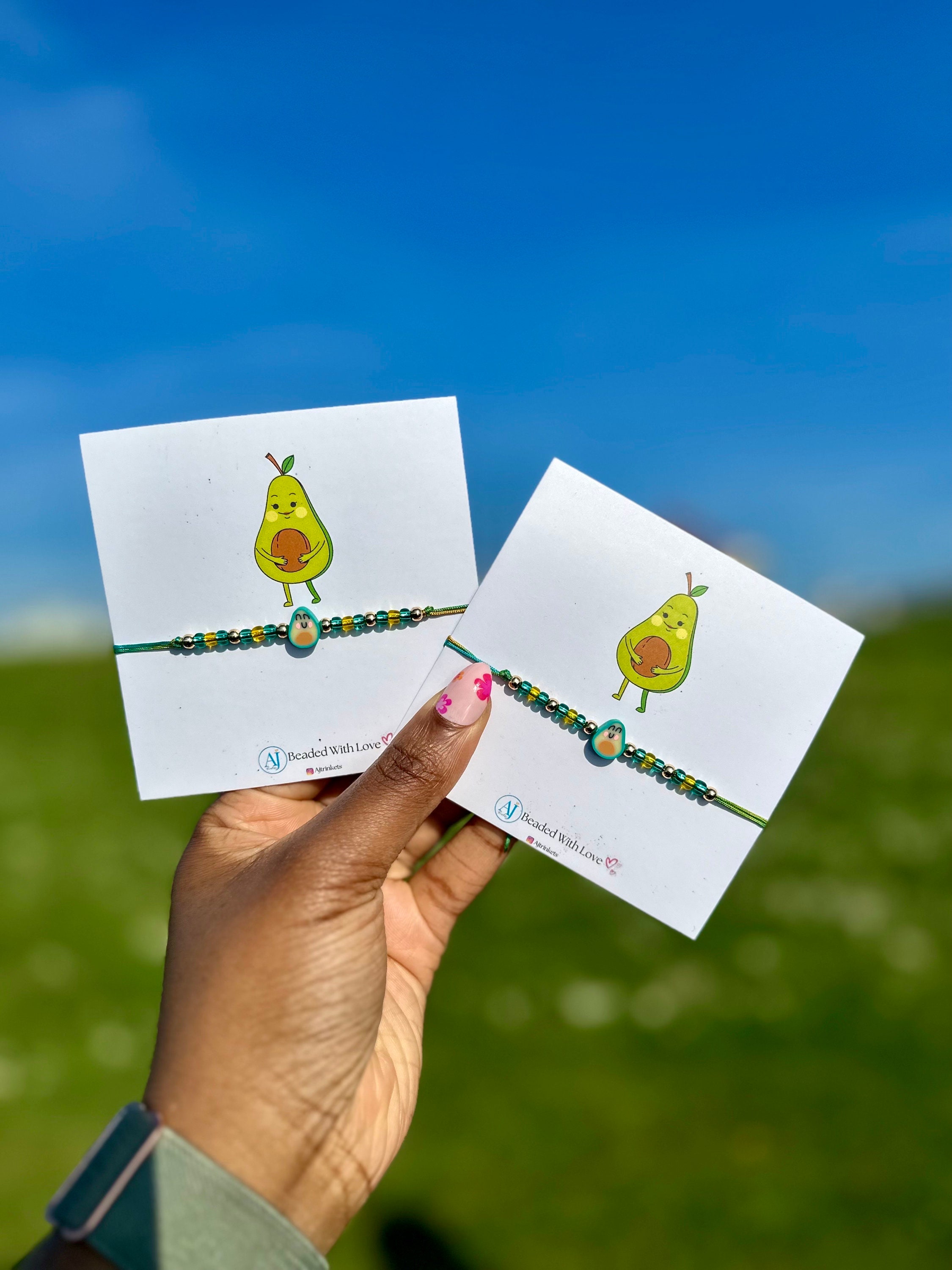 A short gift note that makes a bracelet feel chosen