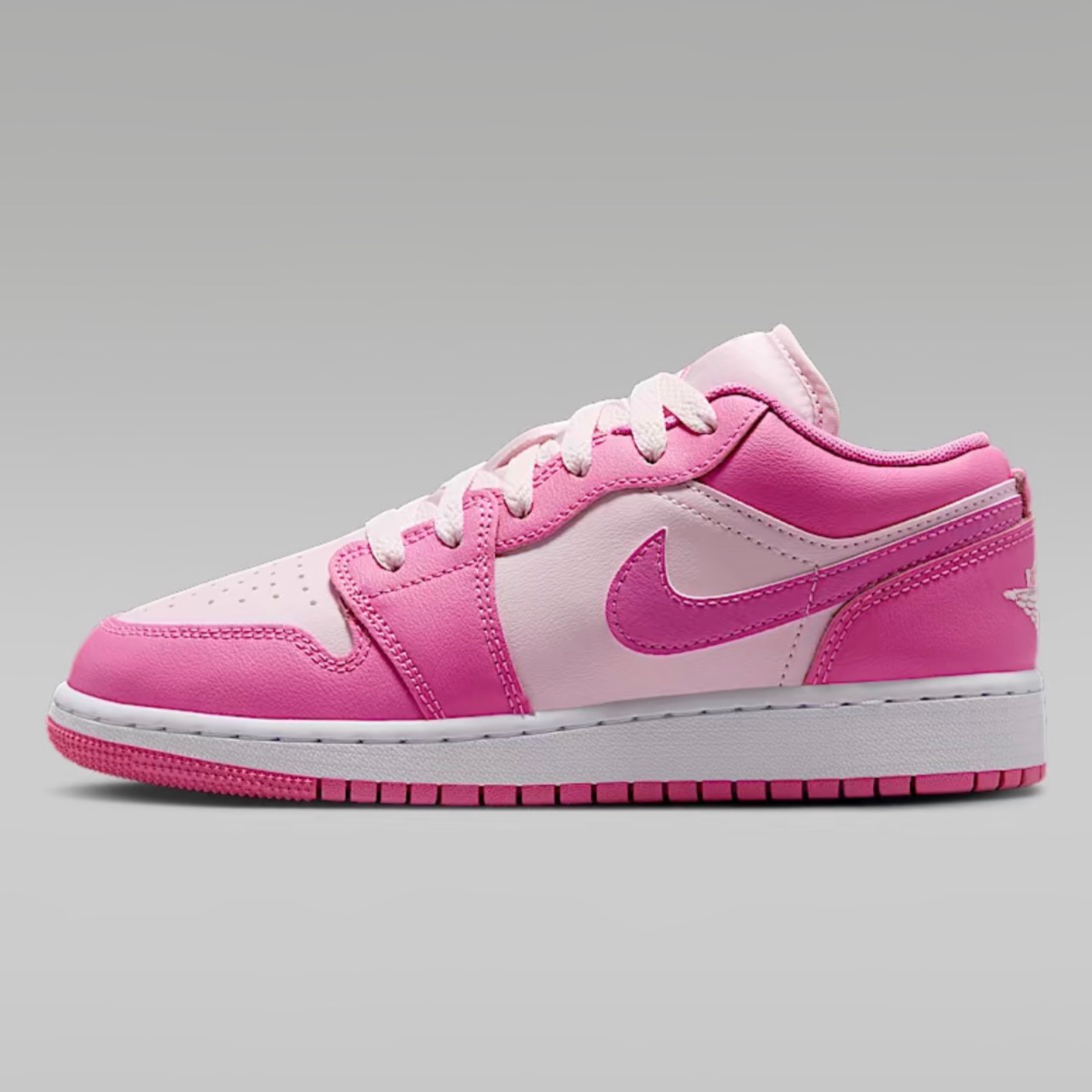 Air Jordan 1 Low Pink Sz-4Y