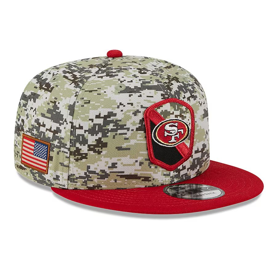 San Francisco 49ers 2023 New Era Salute to Service Snapback Hat