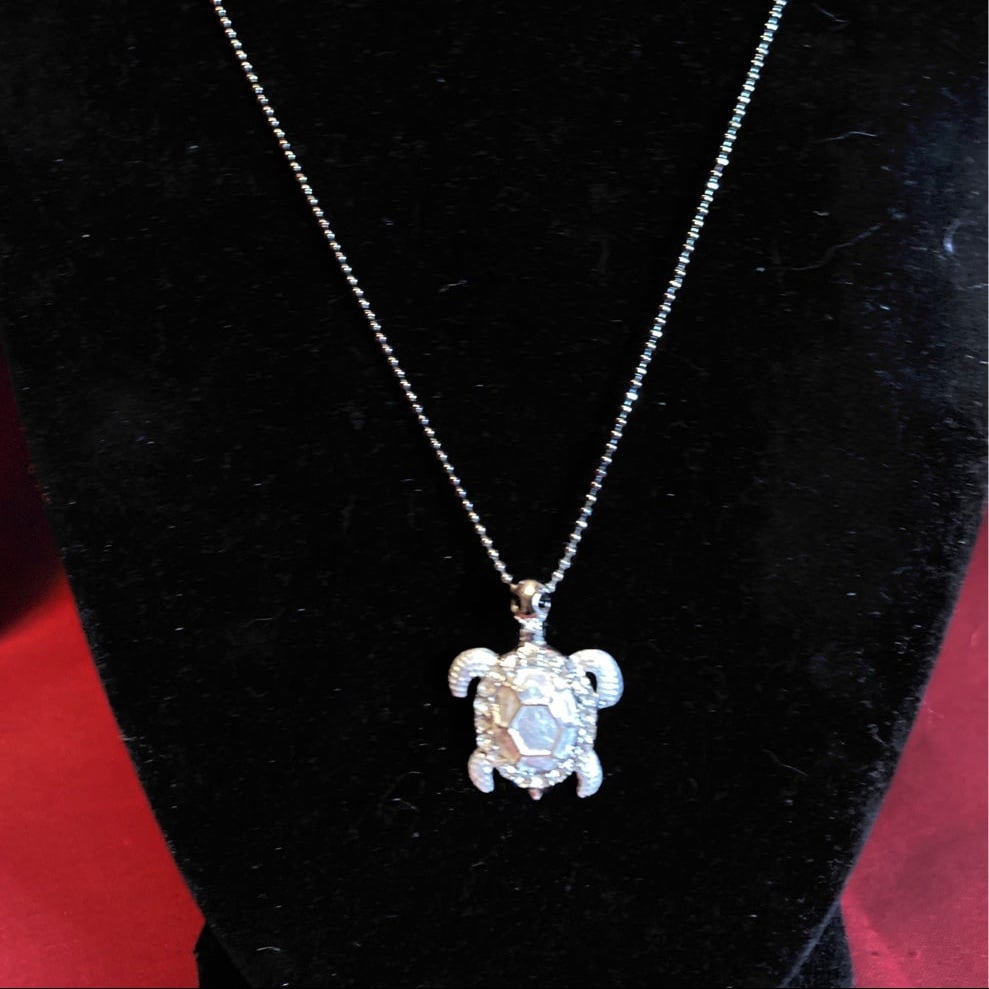 TURTLE NECKLACE WITH RHINESTONES on Shell Silver Tone Marked 18KRGP