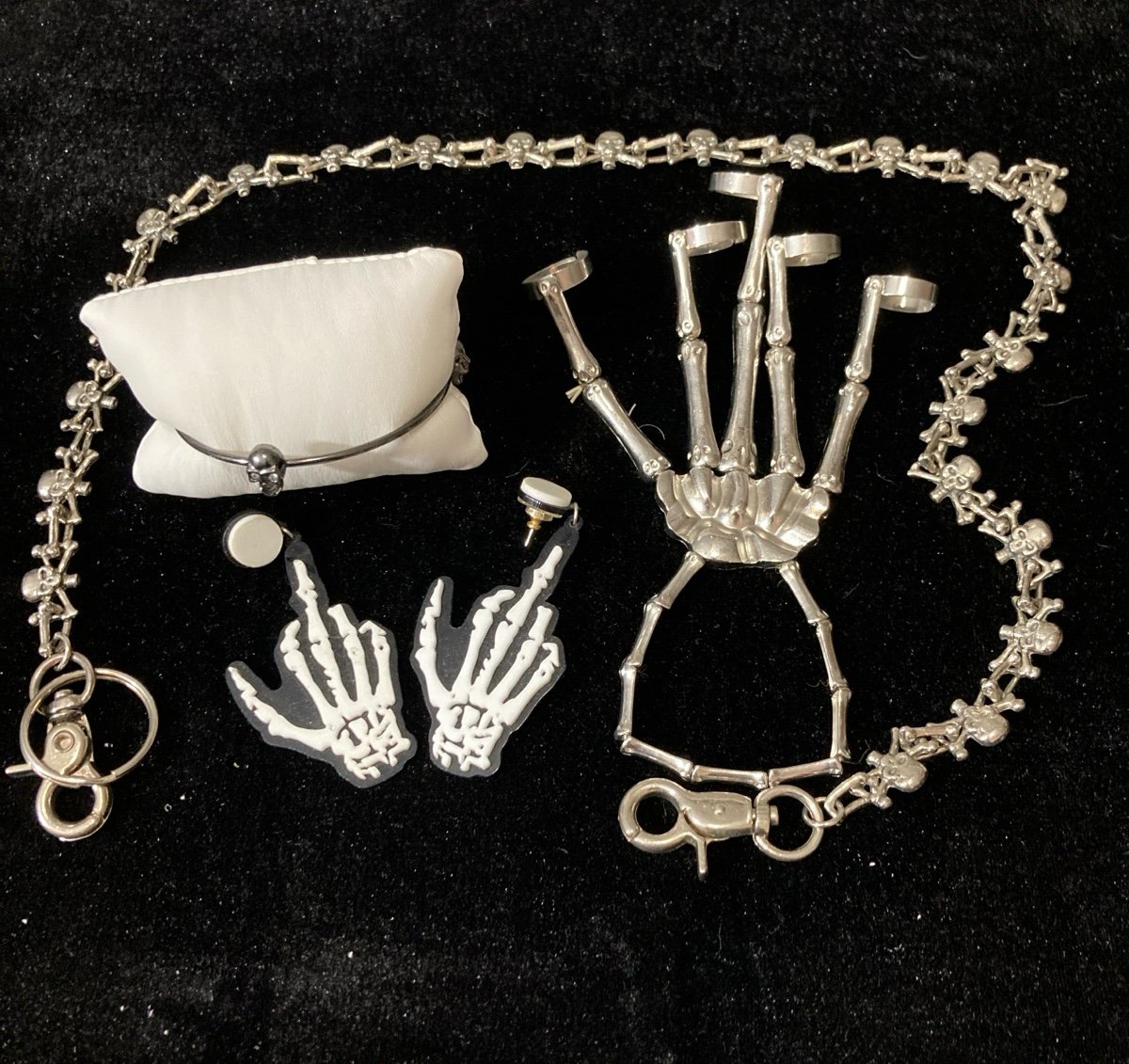 Gothic Halloween Skull Silver tone Jewelry Lot