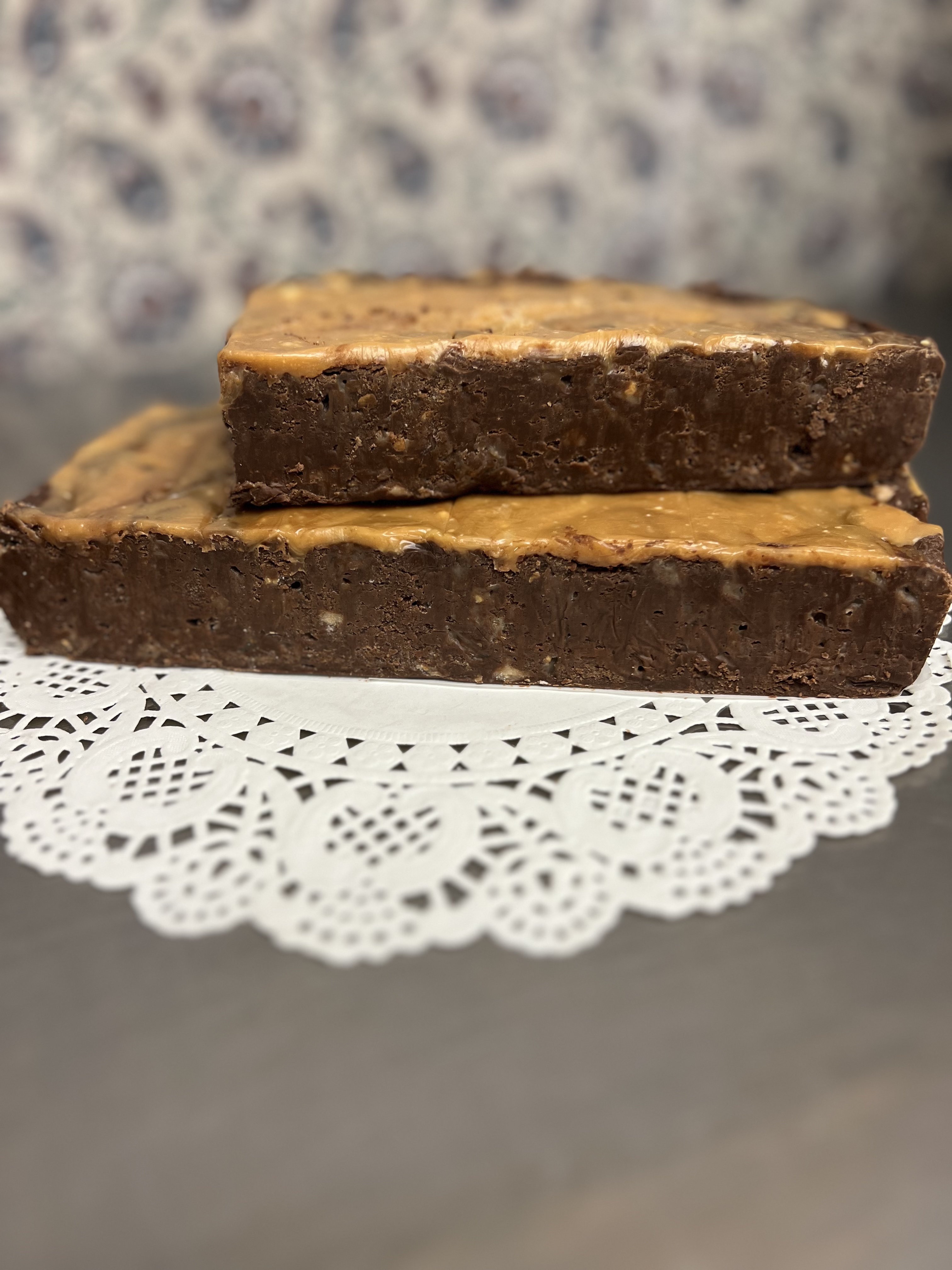 Dark Chocolate Caramel Toffee 1lb (4 squares)