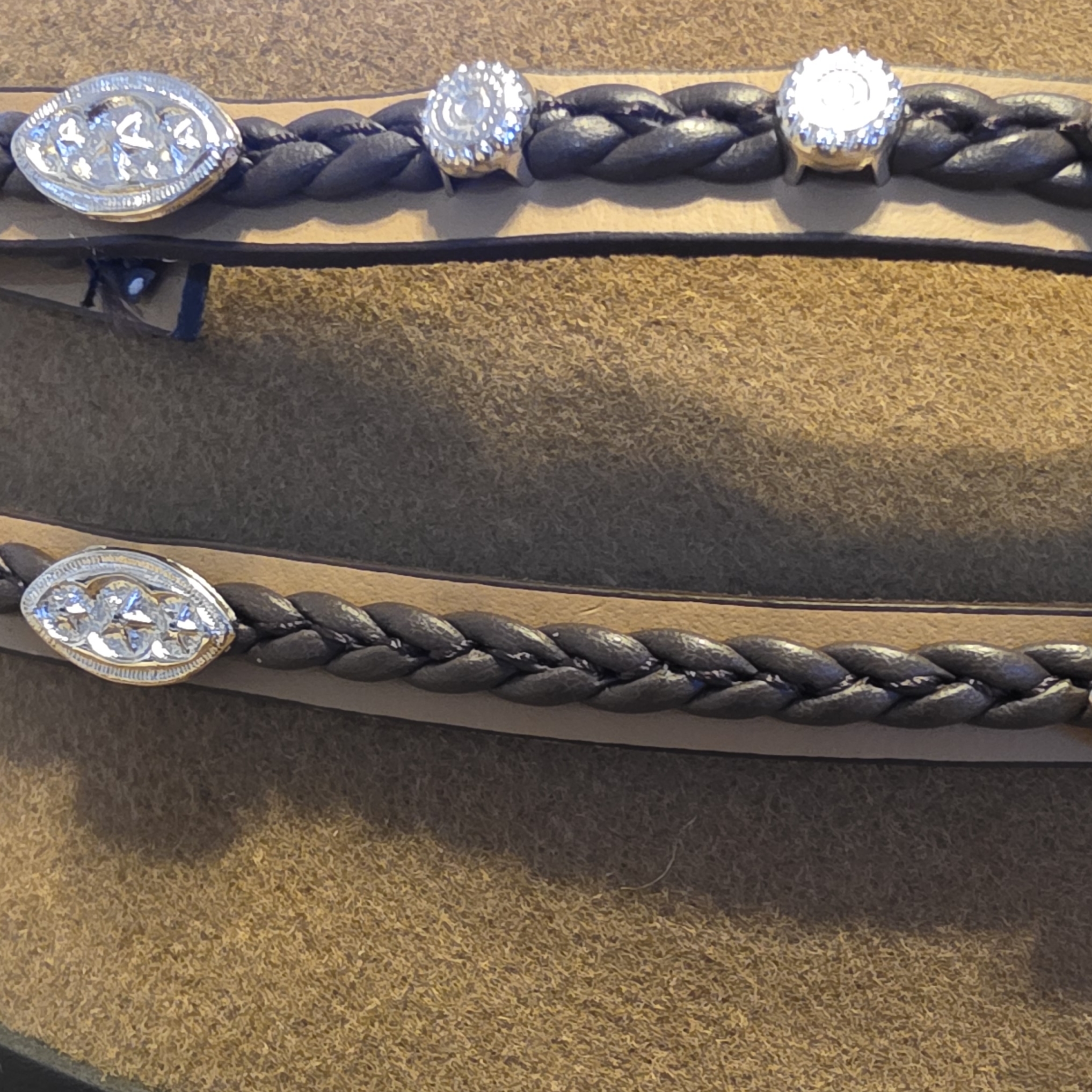 2Tone Braided Lthr HB w/Silv Conchos