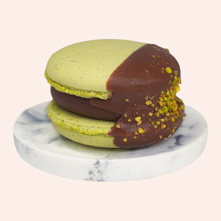 Dubai Pistachio Macaron